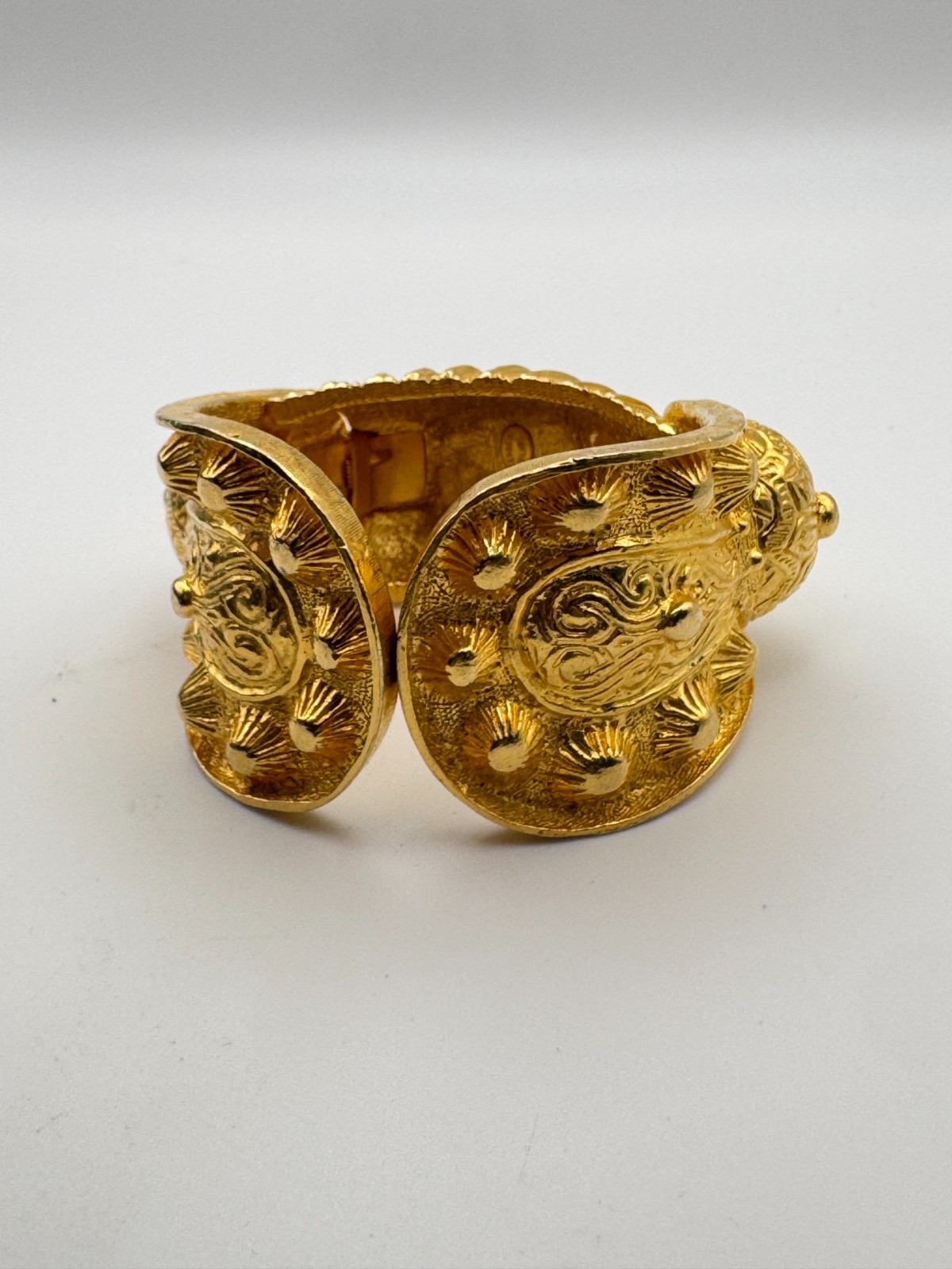 Vintage Kenneth Lane Clamper 1960s Etruscan Bracelet Gold Plated Heavy Cuff KJL