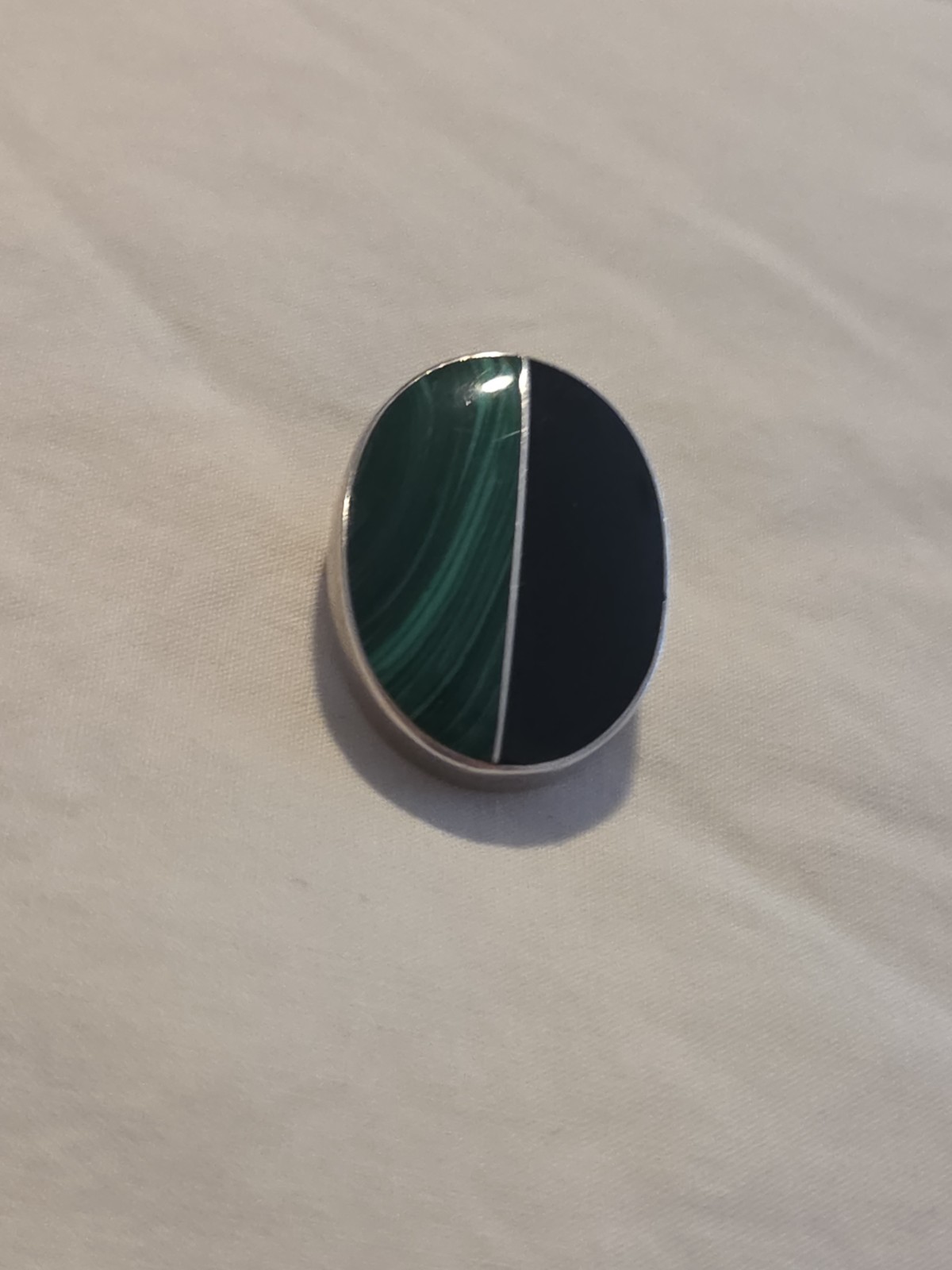 Vintage Mexico Sterling Silver Inlaid Malachite Onyx Large Oval Pendant
