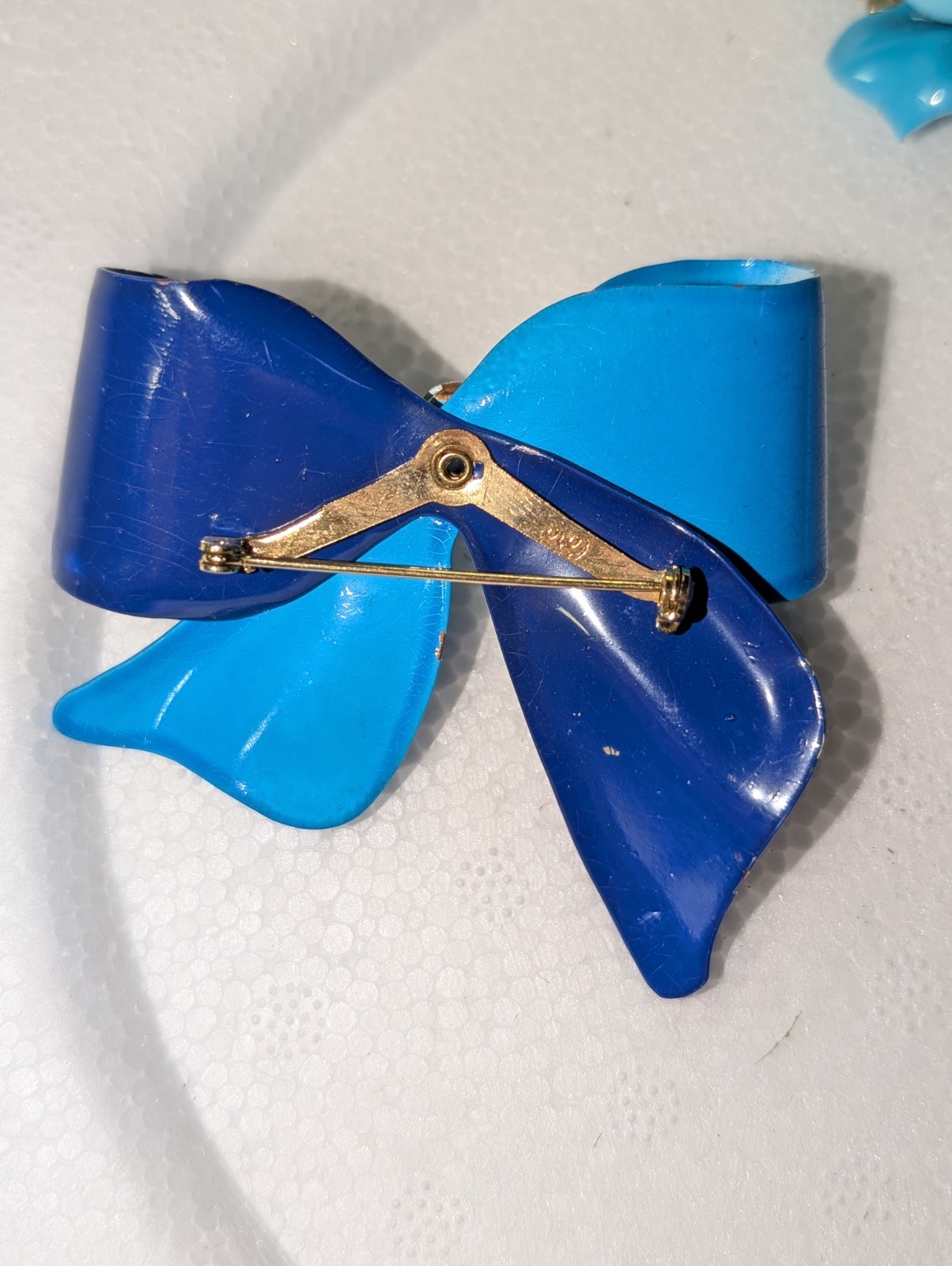 Vintage Retro Coro Bow Brooch And Unmarked Flower Clip On Earrings Mod