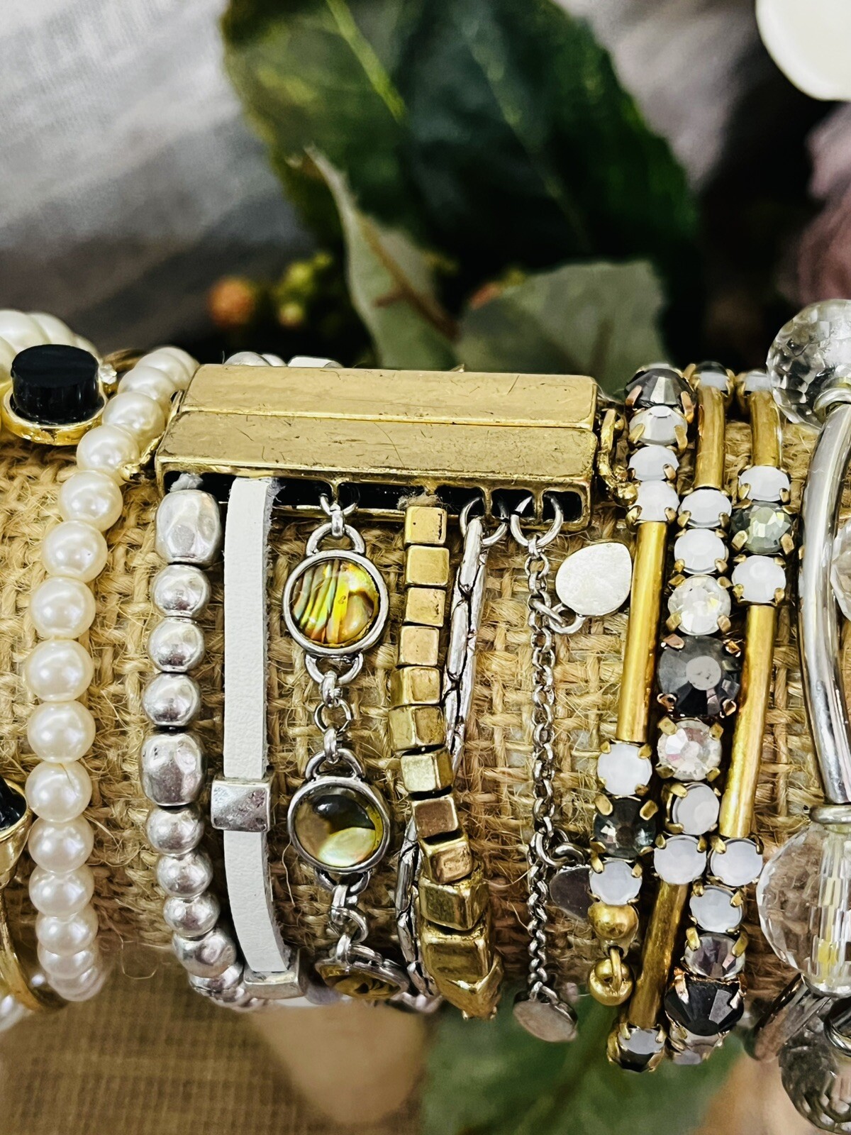 Boho Fashion Lot 30 Mixed Bracelets Jewelry Resell Use Stella & Dot Cookie Lee