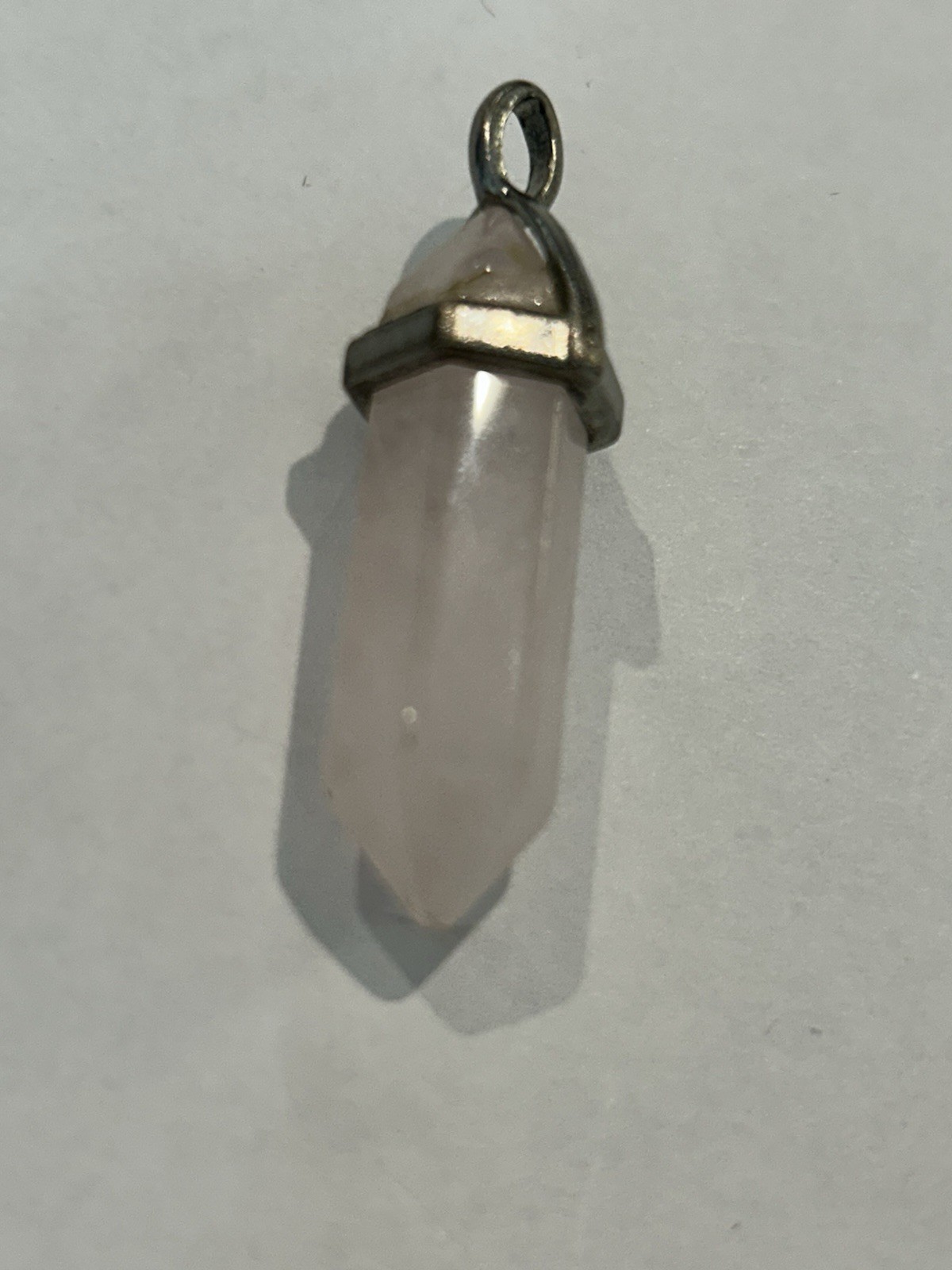 Vintage Silvertone Double Point Rose Quartz Chakra Necklace Charm 1–1/2 “ Long