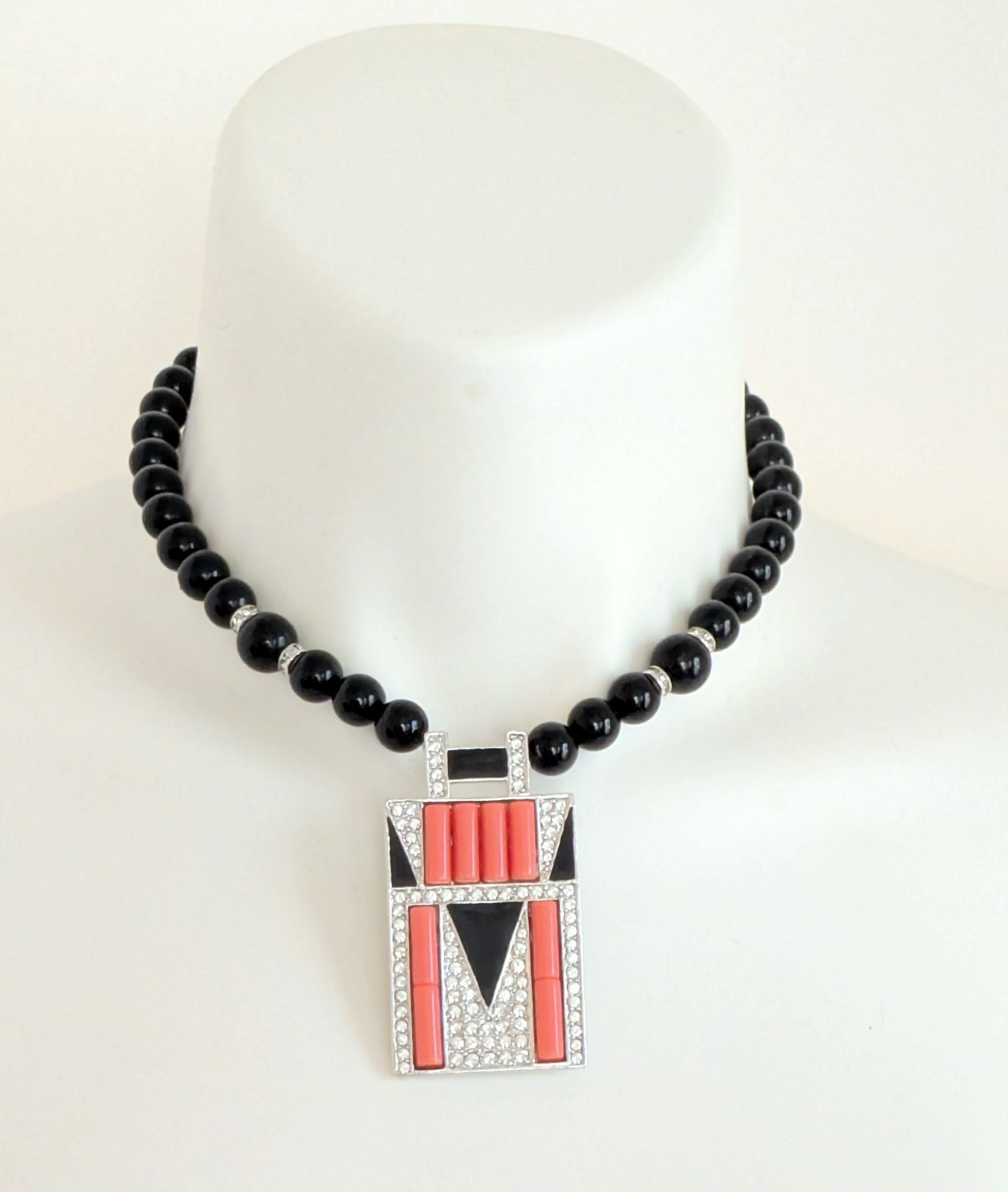 Gorgeous Rare KJL Kenneth Lane Black Beaded Art Deco Coral Pendant Necklace