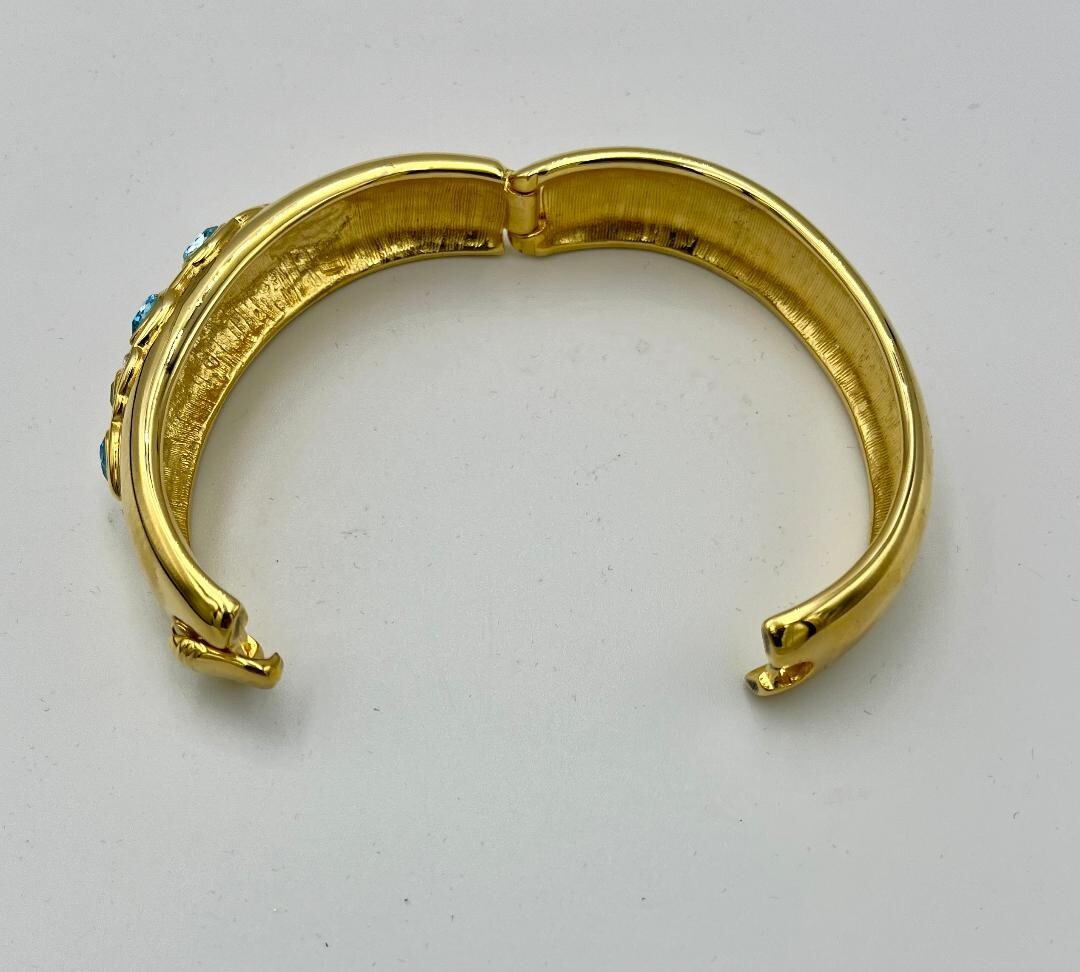 KJL Kenneth Jay Lane Jeweled Gripoix Glass Cabochon Bangle Cuff Bracelet