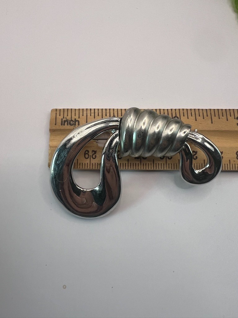 Vintage Modernist Silver Rope Knot Brooch Sculptural Statement Pin 1980s 1990s