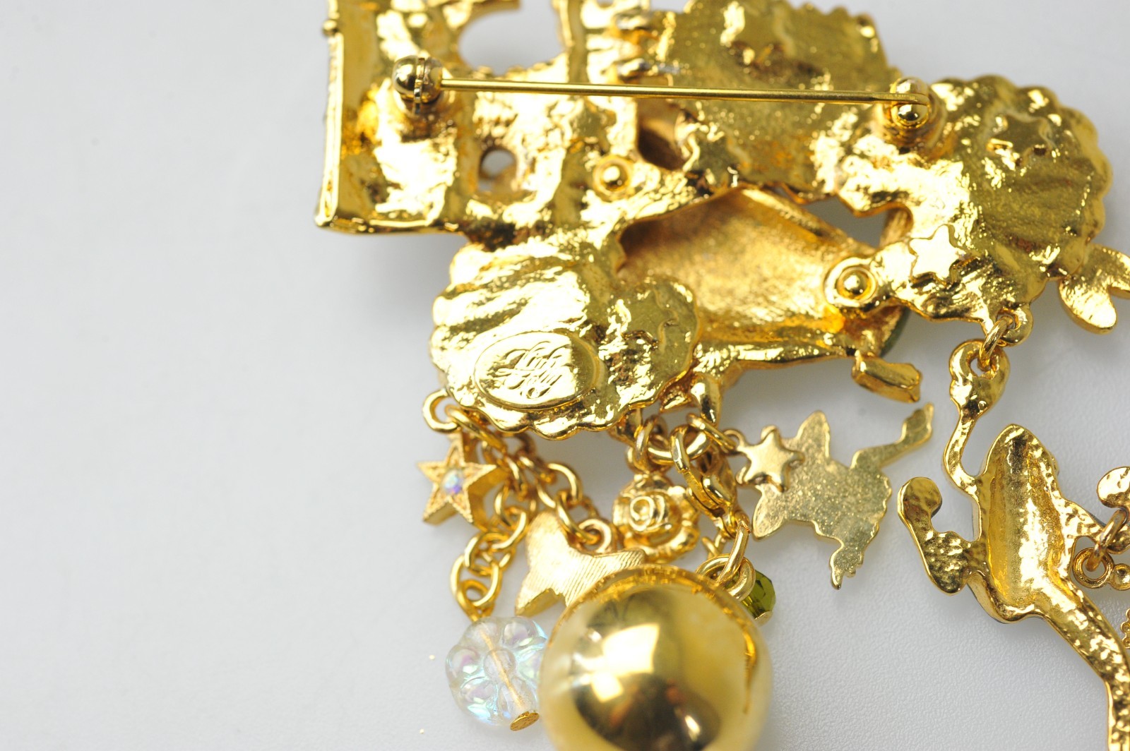 Kirks Folly Brooch dangle charm enamel rhinestone Frog Fairy prince crown AL14