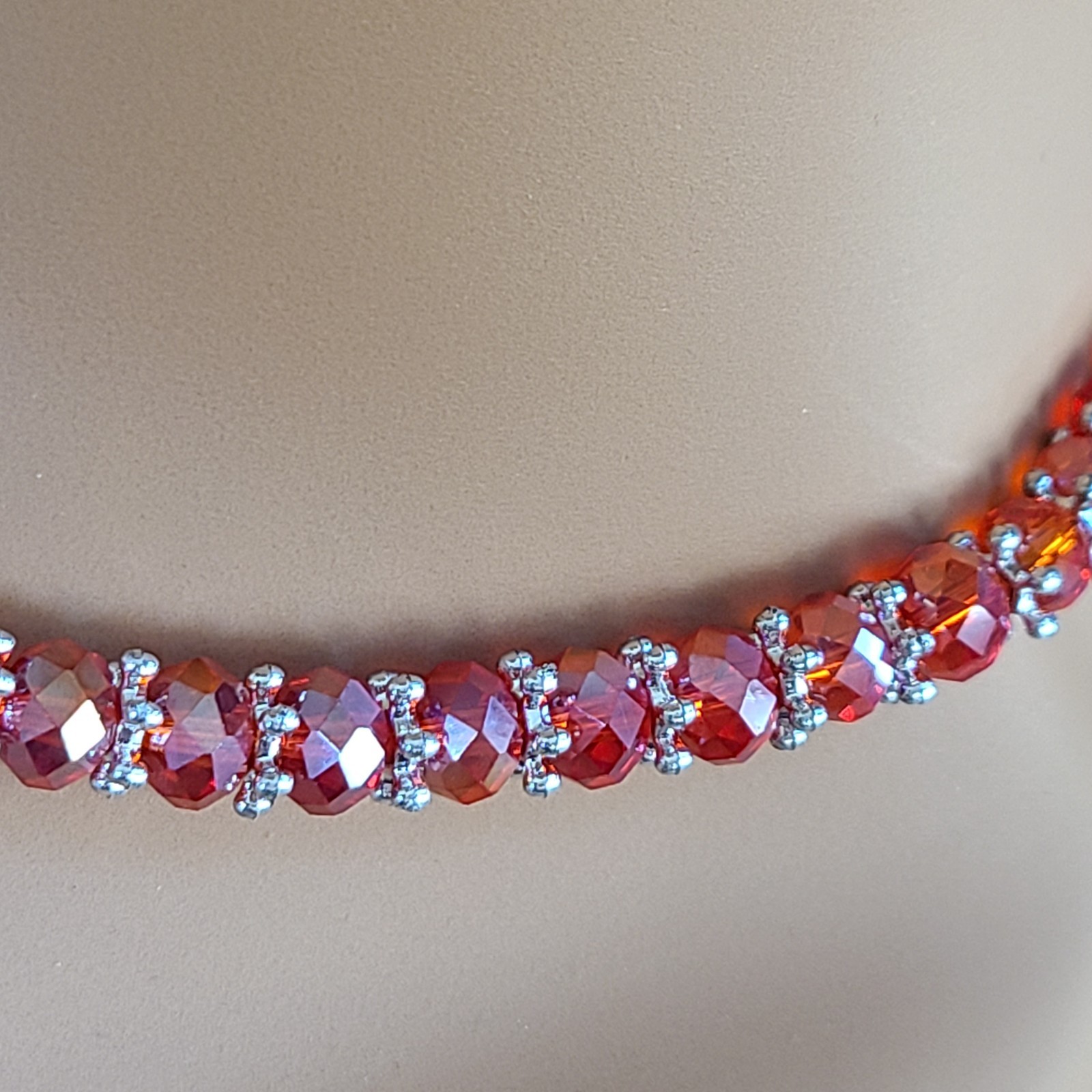 Vintage Fire Red Aurora Borealis AB Faceted Glass Crystal Choker Necklace 18.5”