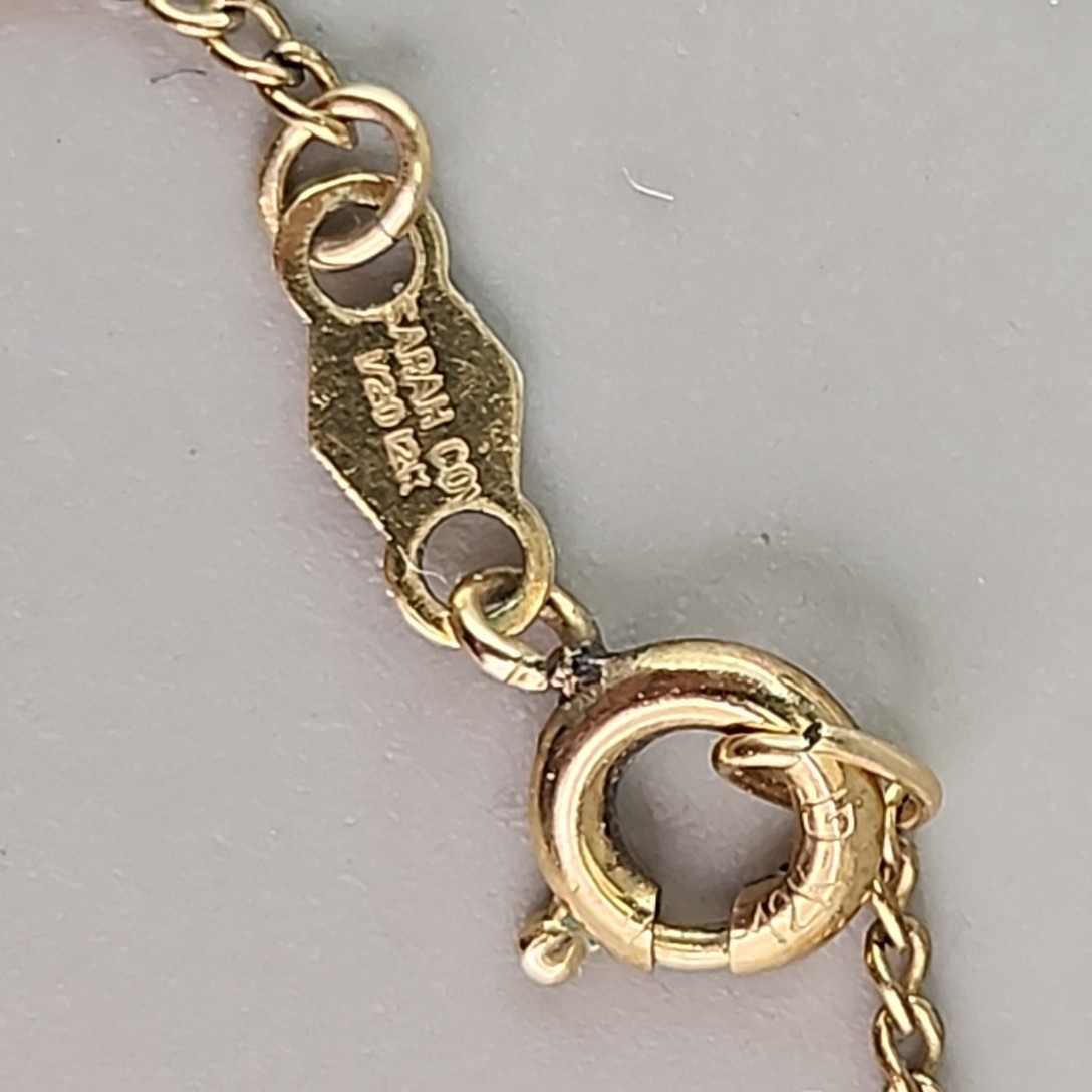 Vintage Religious Pendant Necklace Double Sided Jesus Mary Gold Tone 18″