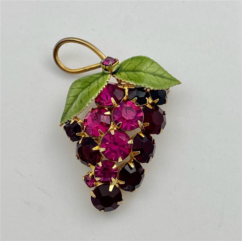 Vintage Red & Fuchsia Rhinestones Green Enamel Grape Bunch Brooch Pin