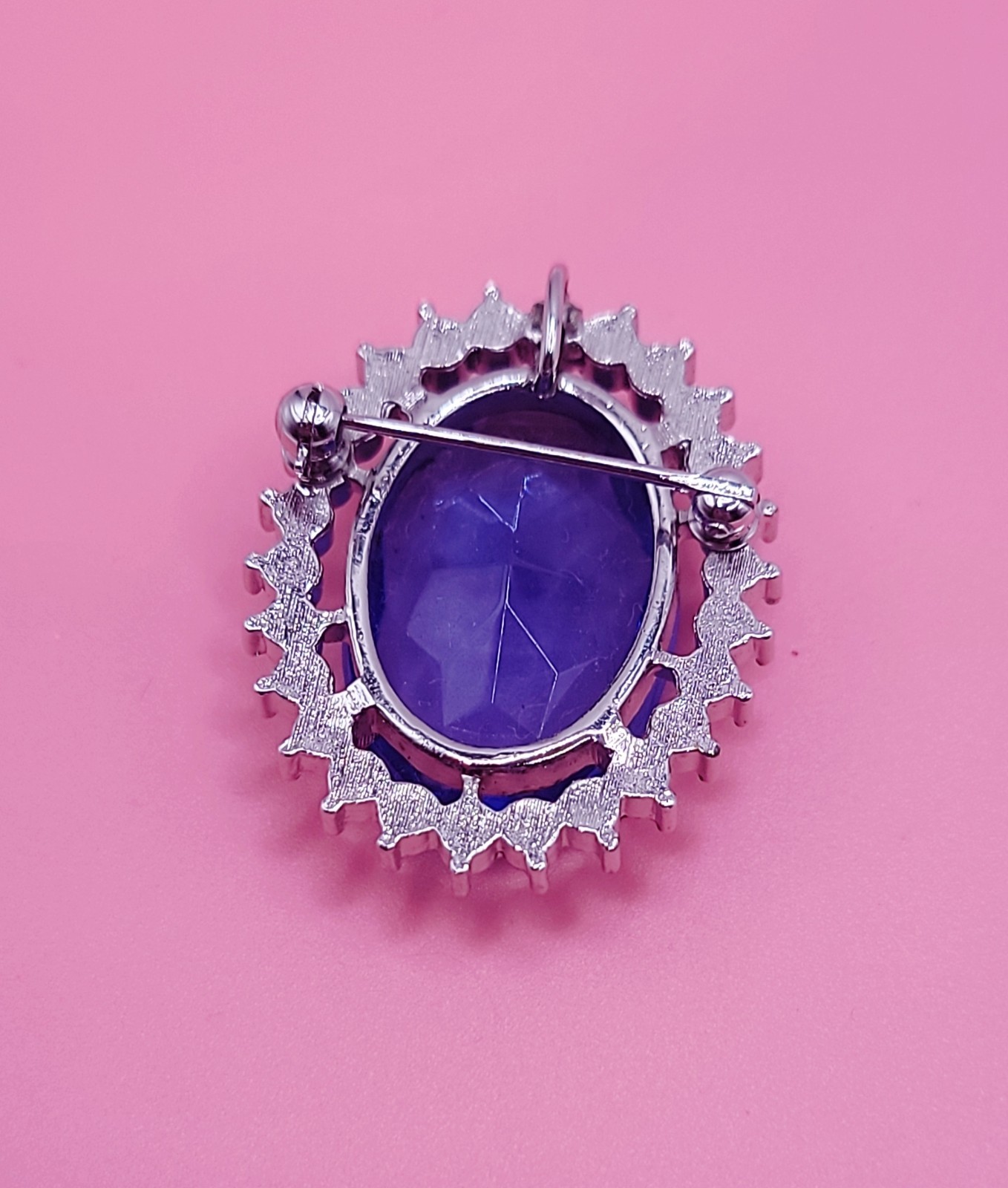 Vtg Avon Creation in Blue Faux Sapphire Rhinestone Convertible Brooch Pendant 72