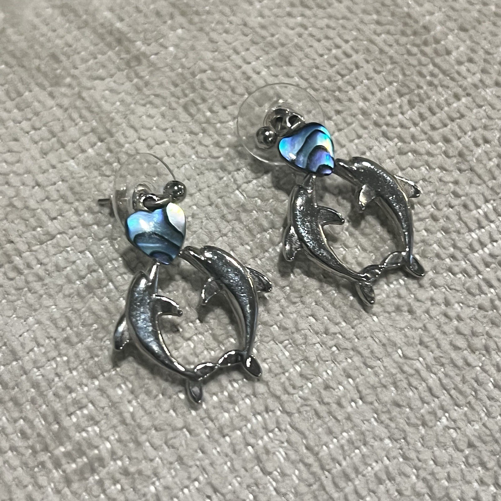 Vintage Weekenders Paua Shell Kissing Dolphins Heart Dangle Earrings Silver Tone