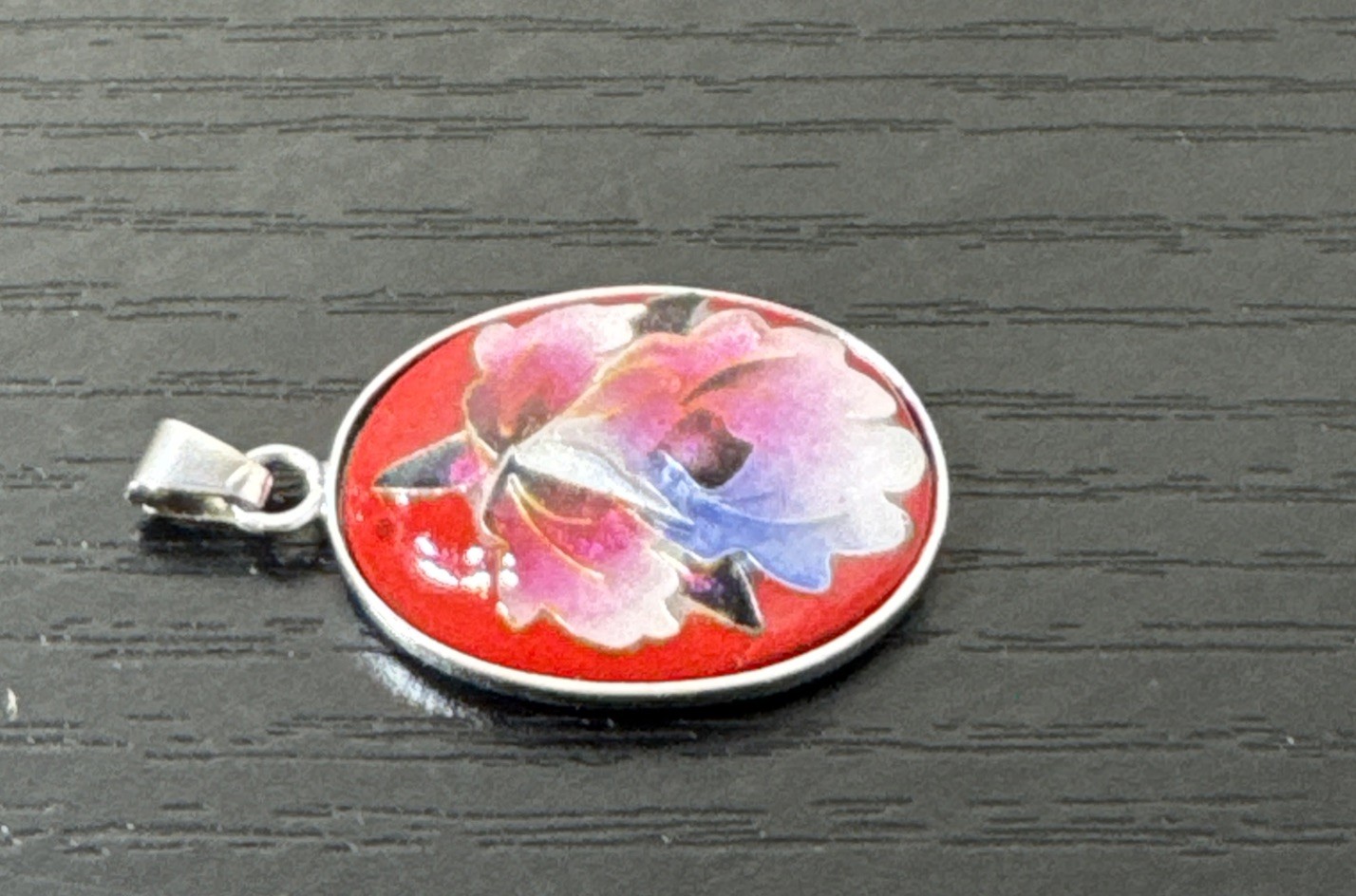 Vintage Floral Enamel Pendant Silver / Chrome Toned Finish