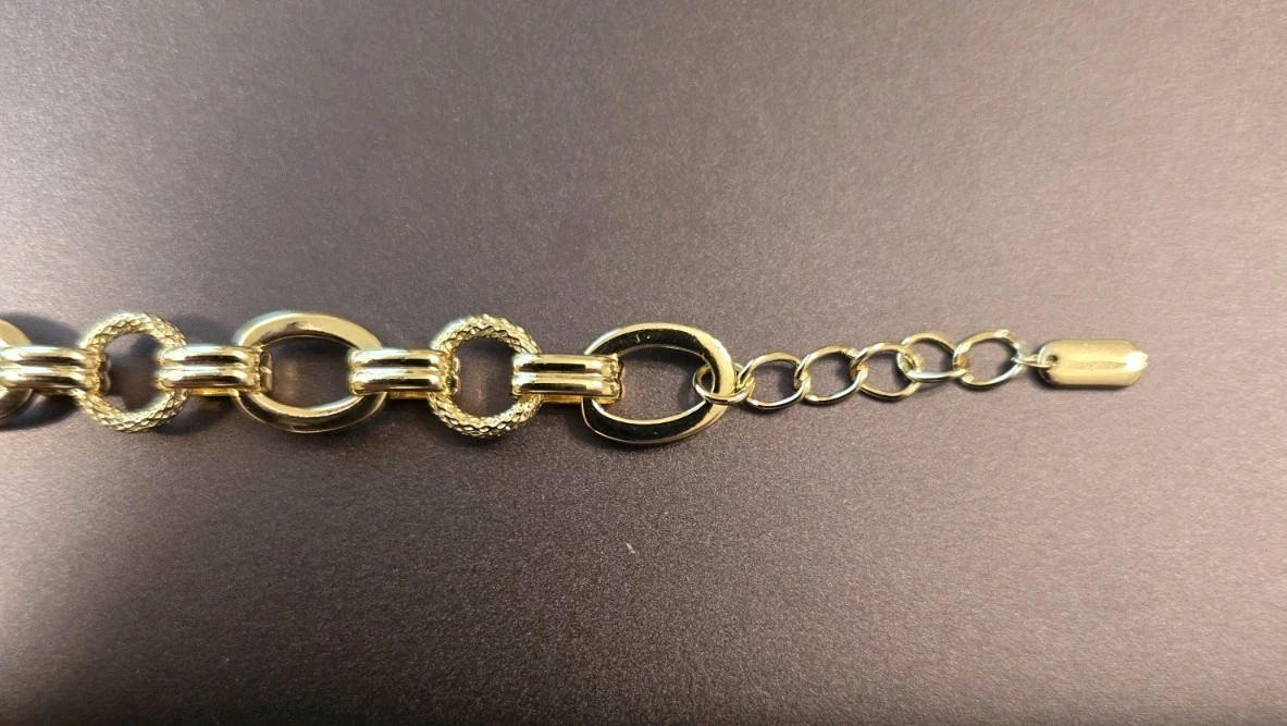 Heavy Oval Link Gold Filled Bracelet/Round Etched Links