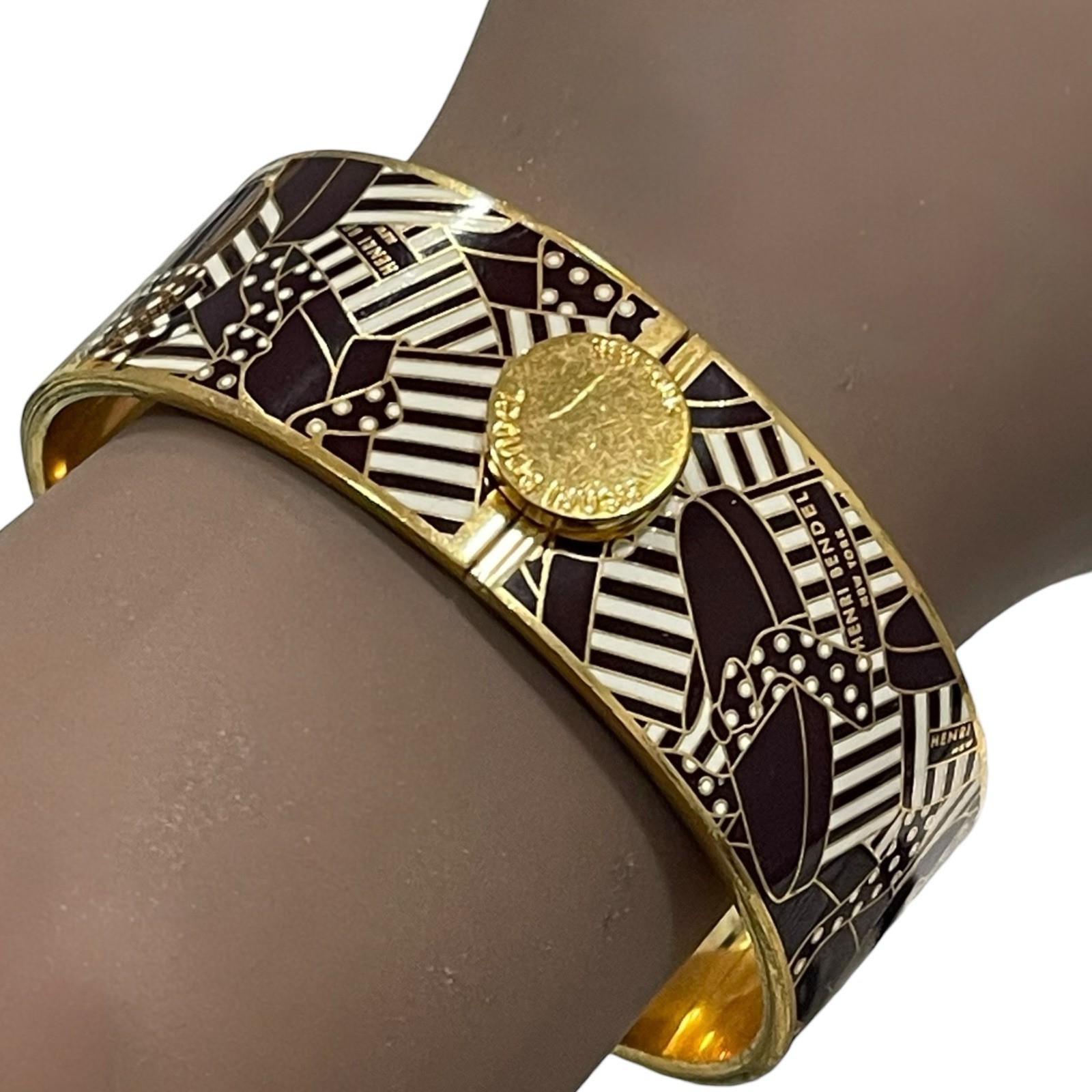 Henri Bendel Bangle Bracelet Gold Tone Brown Abstract Pattern Enamel Hinged Wide