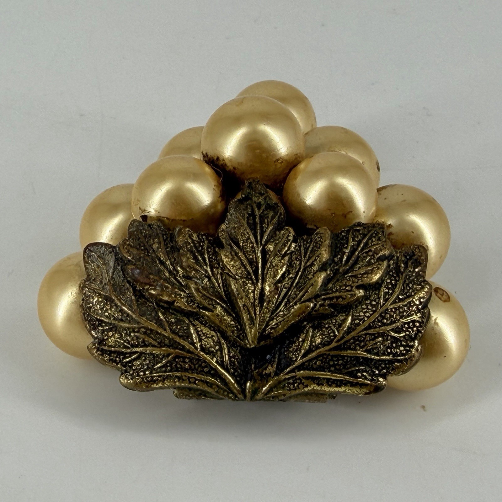 Vintage LARGE 2” Gold Tone Bunch Of Grapes Faux Pearl Antique Fur Clip 1930s