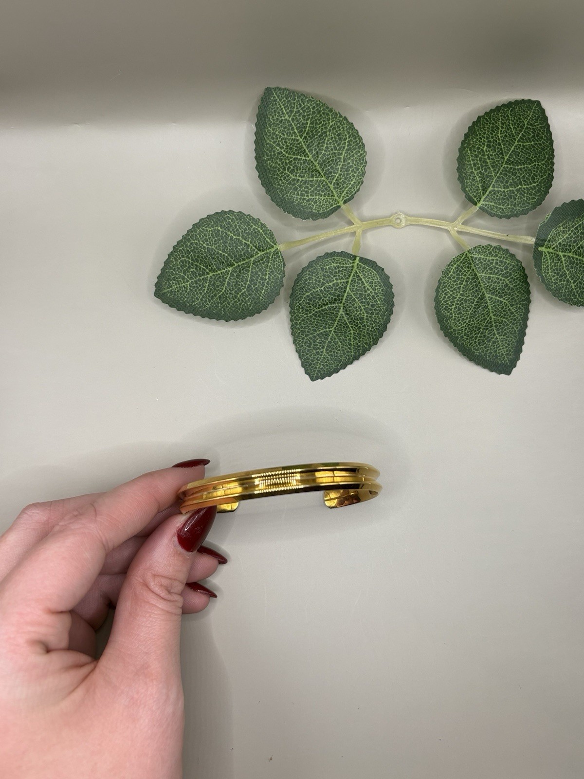 Vintage Gold Tone Cuff Bracelet Minimalist Hinged Open Bangle