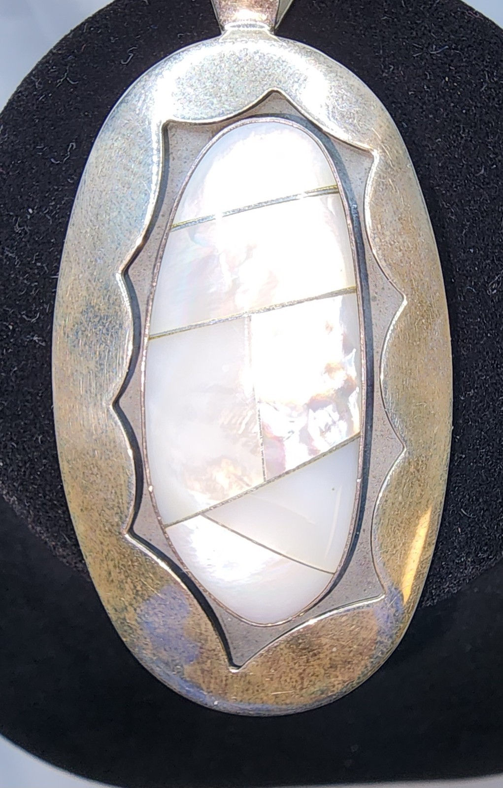 Vtg Sterling Silver Signed DRT Mother of Pearl Inlay shadow box style Pendant