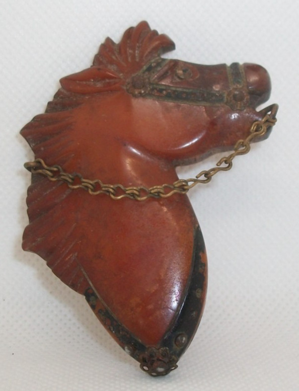 Vintage As Is – Carved Bakelite Brooch Pin – Redish Brown- HORSE Head w/Chain