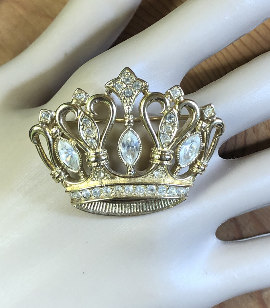 Estate Find, Signed KJL For Avon Crown With Rhinestones Brooch Pin