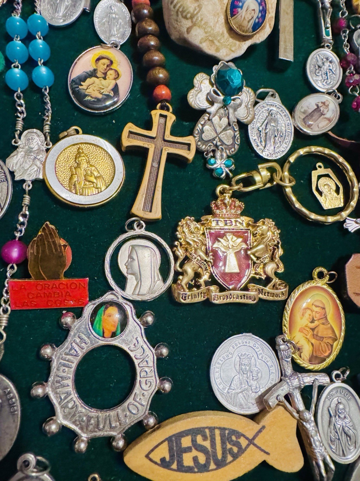 Vintage Modern Religious Cross Necklace Jewelry Lot 120+ Italy Germany Bethlehem