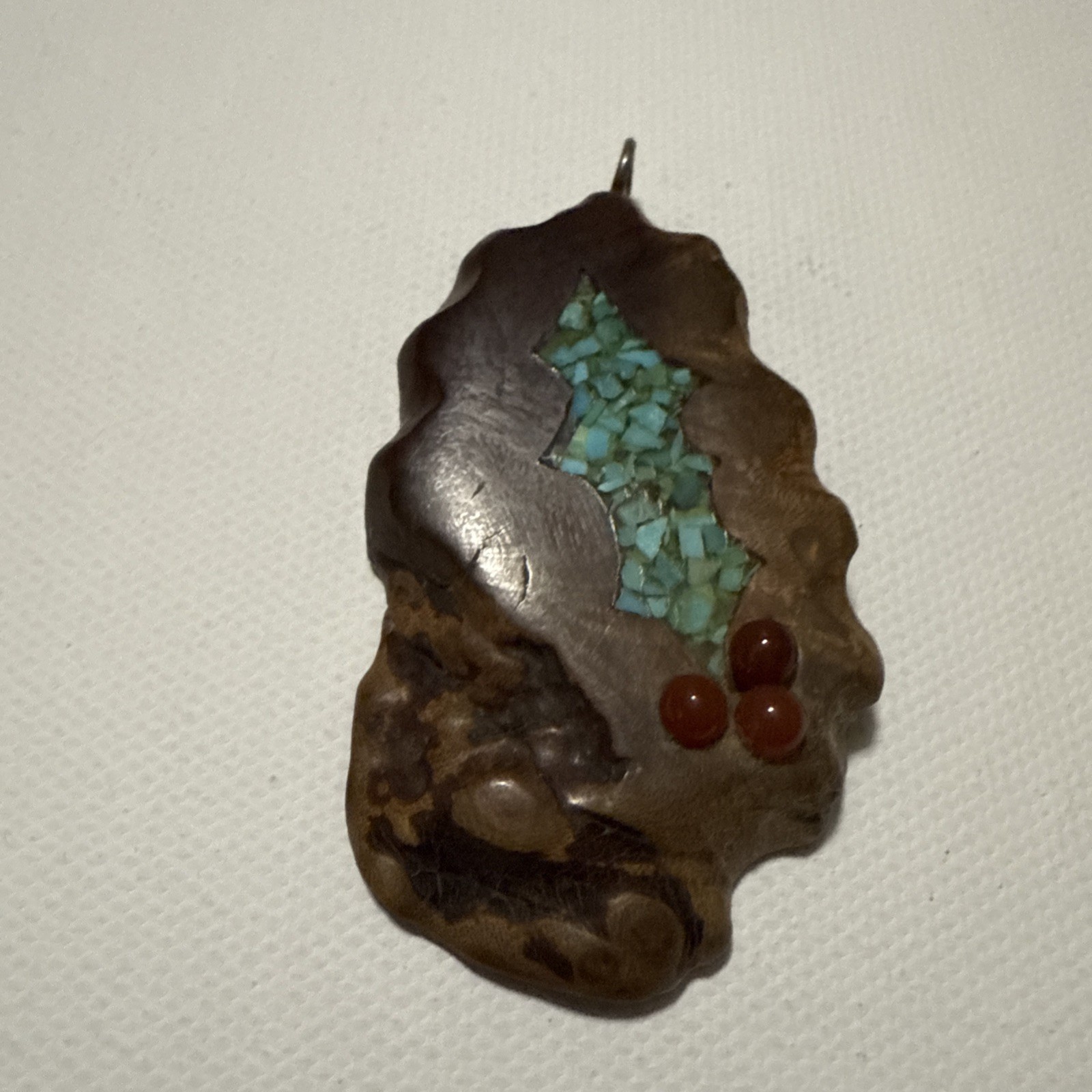 Beautiful Pendant with Inlayed Turquoise