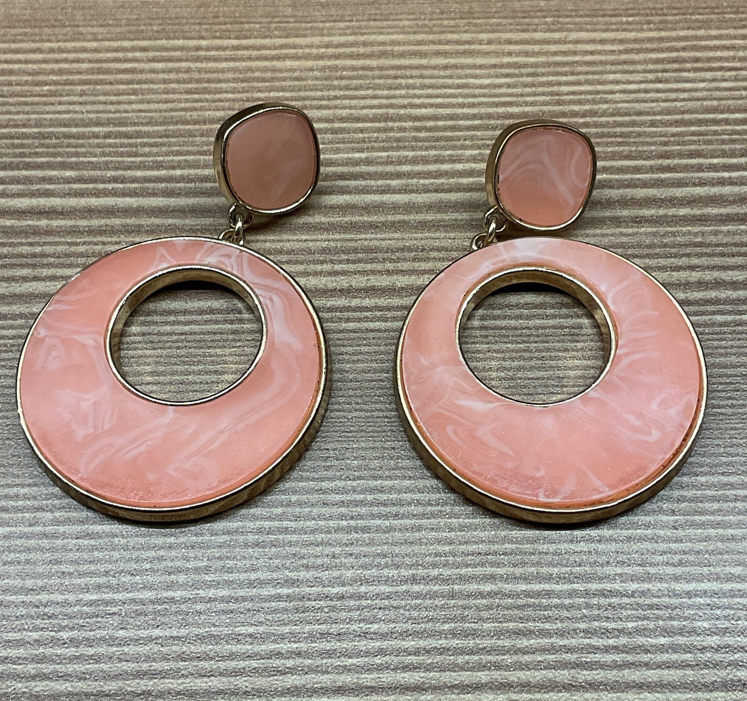 SUGARFIX By BaubleBar Earrings Dangle Gold Plated Coral Drop Circle Enameled