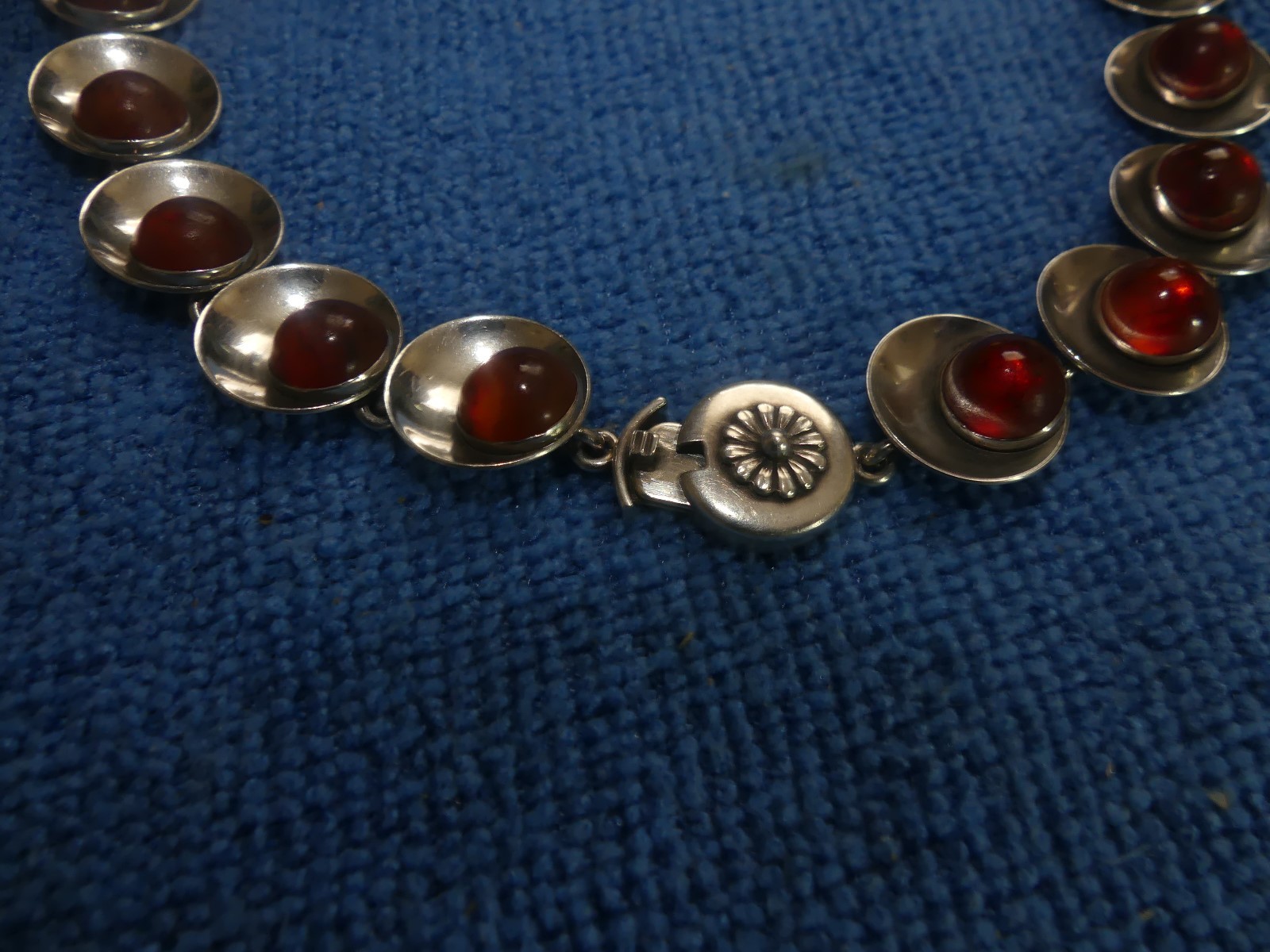 NE Neil Erik FROM Denmark Cognac Amber Cabochon Round 925 Sterling Choker
