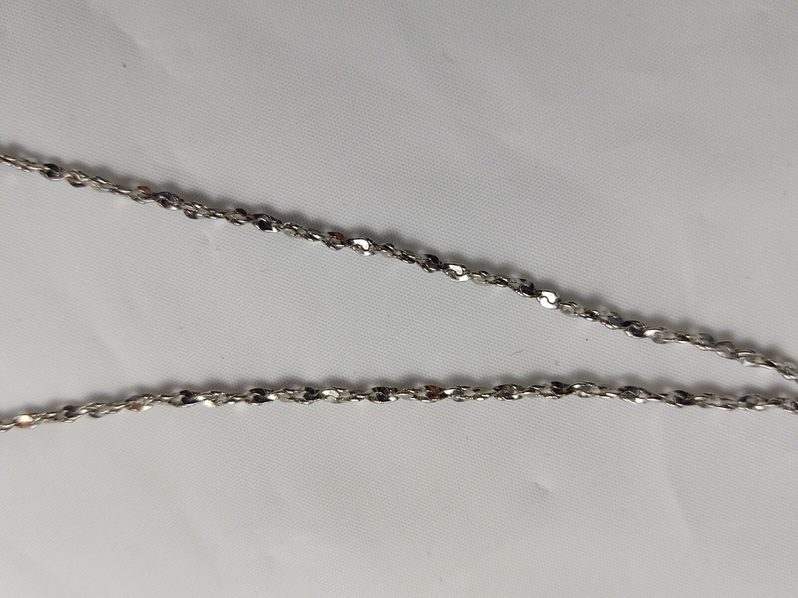 Vtg Gwen Necklace Long Silver Tone Glitter Unique Beads Crystals Costume Jewelry