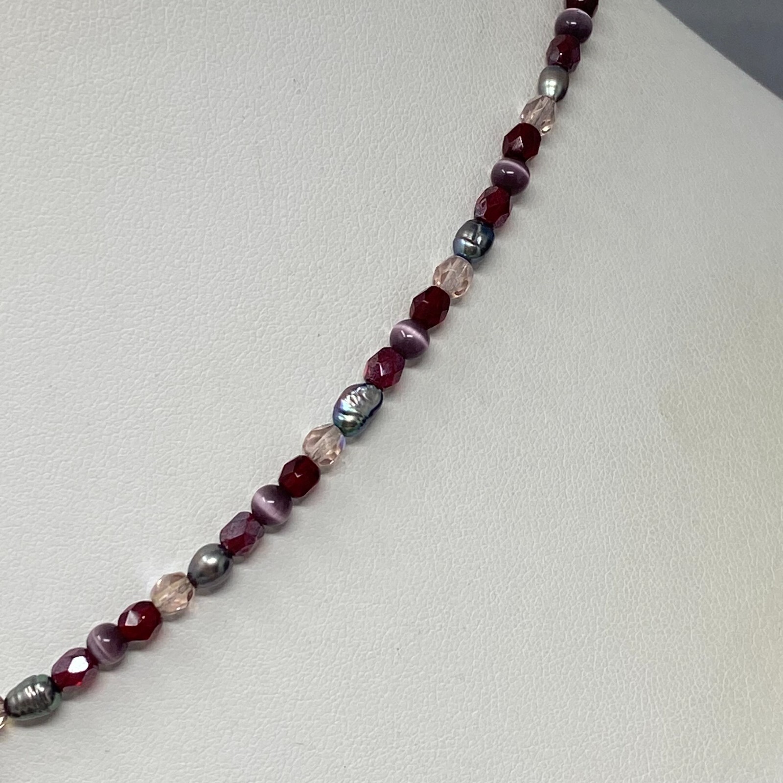 Red Pendant Necklace Teardrop Faceted Glass Purple Cats Eye Dainty Iridescent AB