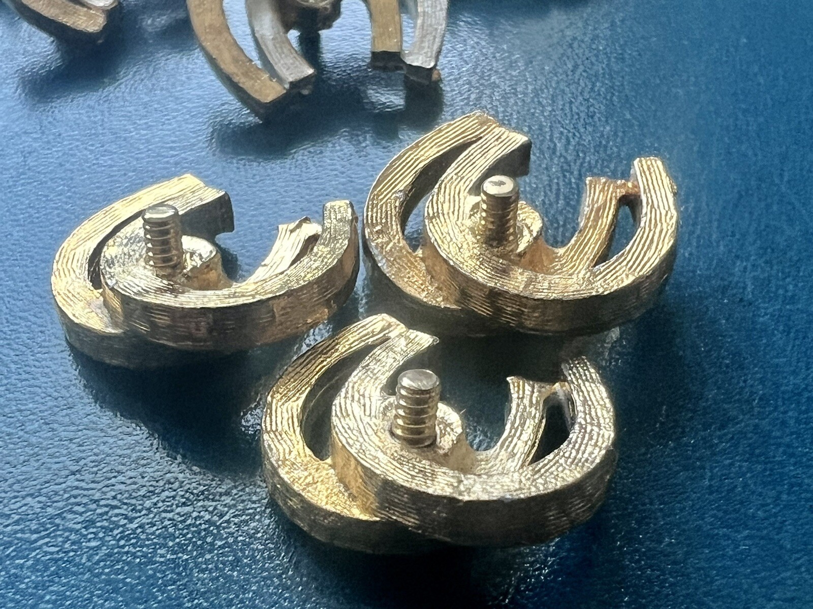 14 Vintage Gold & Silver Metal Horseshoe Good Luck Cutouts Jewelry Making Lot￼