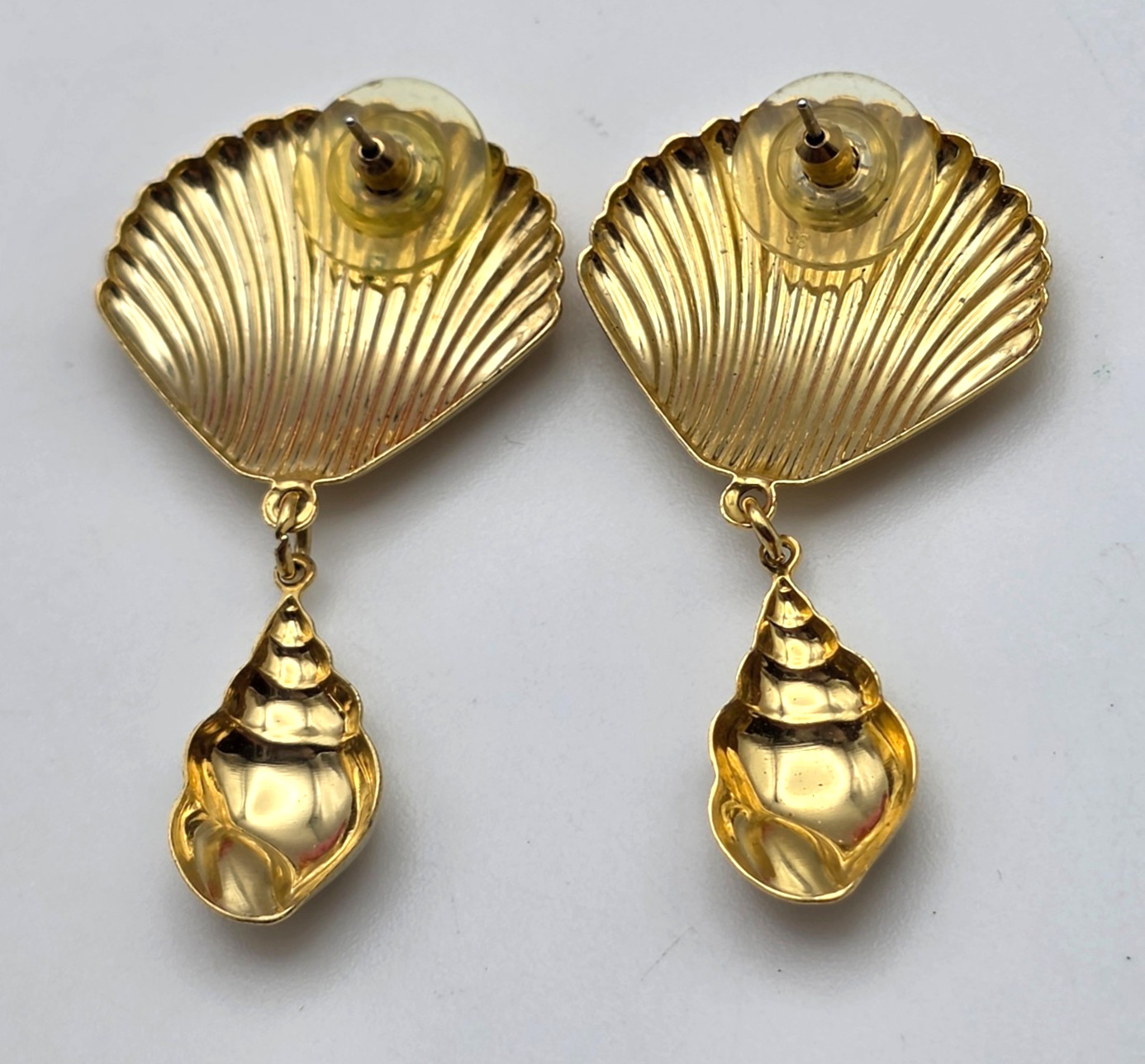 Vintage Gold Tone Scallop Shell Conch Drop Earrings 2 In Coastal Beachcore