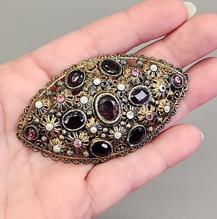 Vintage New England Glassworks Brooch Purple Rhinestones Needs Repair 3″
