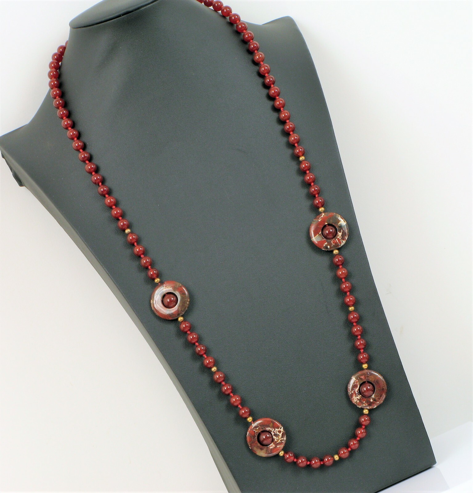 VINTAGE BEAUTIFUL 14K YELLOW GOLD BEAD 34″ LONG NICE RED STONE NECKLACE 76 GRAMS