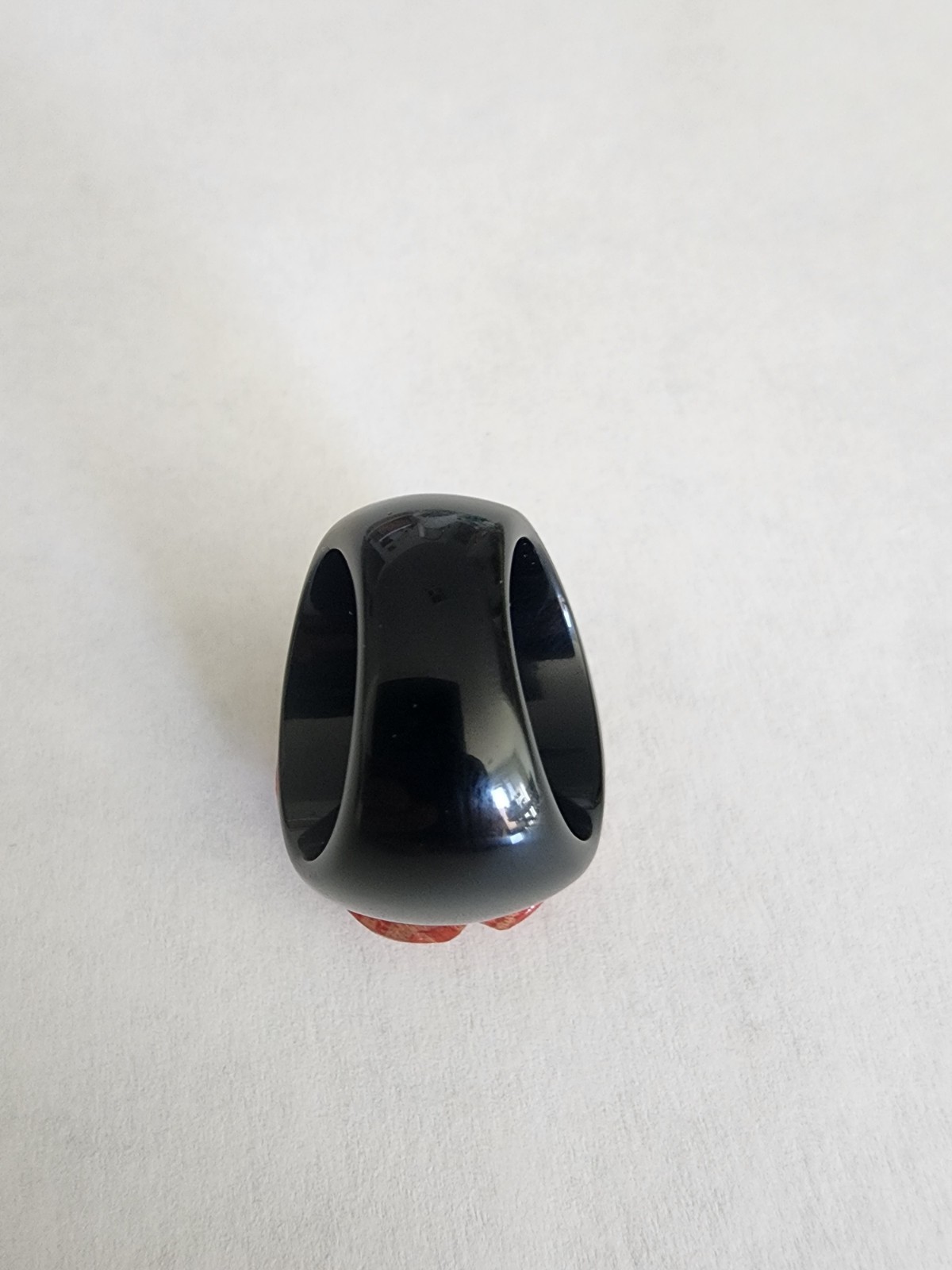 Vintage Carved Red Sponge Coral Rose Ring With Solid Black Onyx Band – Size 9