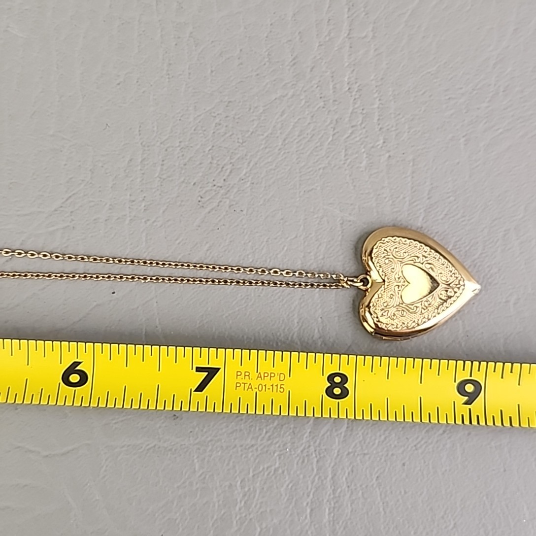 Vintage Heart Locket Necklace Stamped 2cm Gold Tone 16″