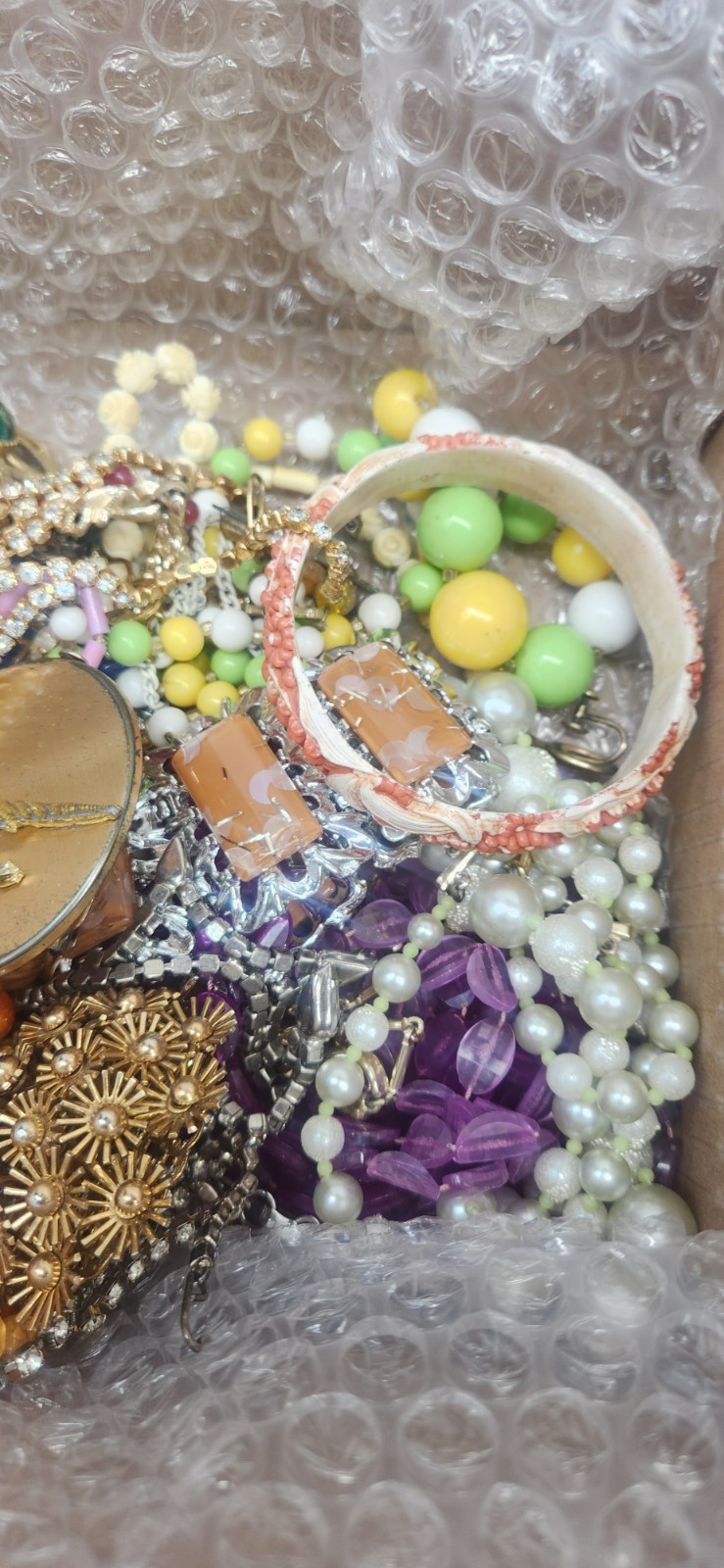 8lbs True Vintage Jewelry Lot Signed Unsigned Repair Wear
