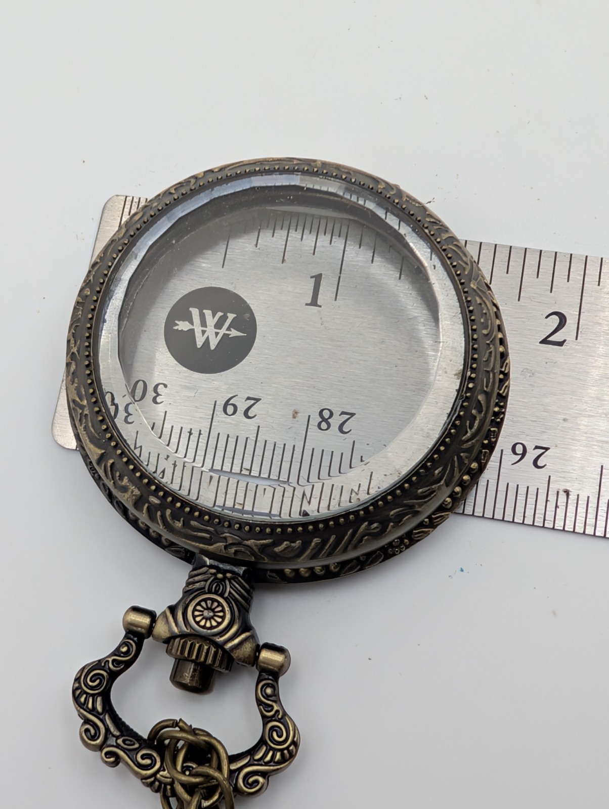 Vintage Style Bronze Tone Glass Pendant Necklace Empty Locket Frame AS-IS 32″