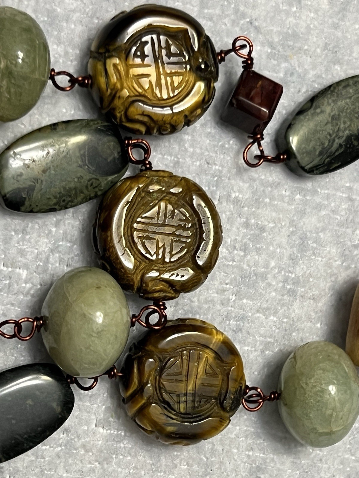ESTATE CHINESE CARVED TIGERS EYE, JADE JASPER STONE NECKLACE 18” STERLING COPPER