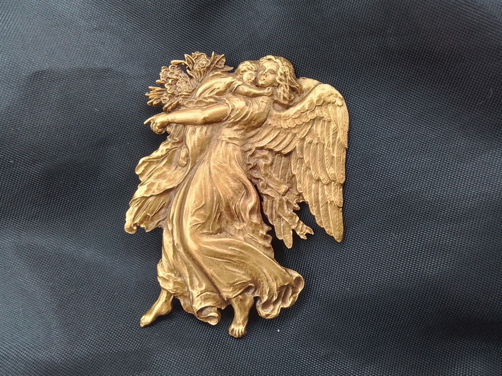 SPNEA SOCIETY MYSTICAL CREATURE GUARDIAN ANGEL BABY CHILD PROTECTOR CHRISTIANITY