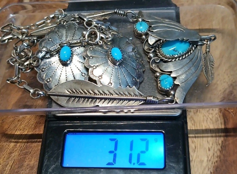 VINTAGE TURQUOISE NAVAJO STERLING SILVER FEATHER NECKLACE & EARRINGS