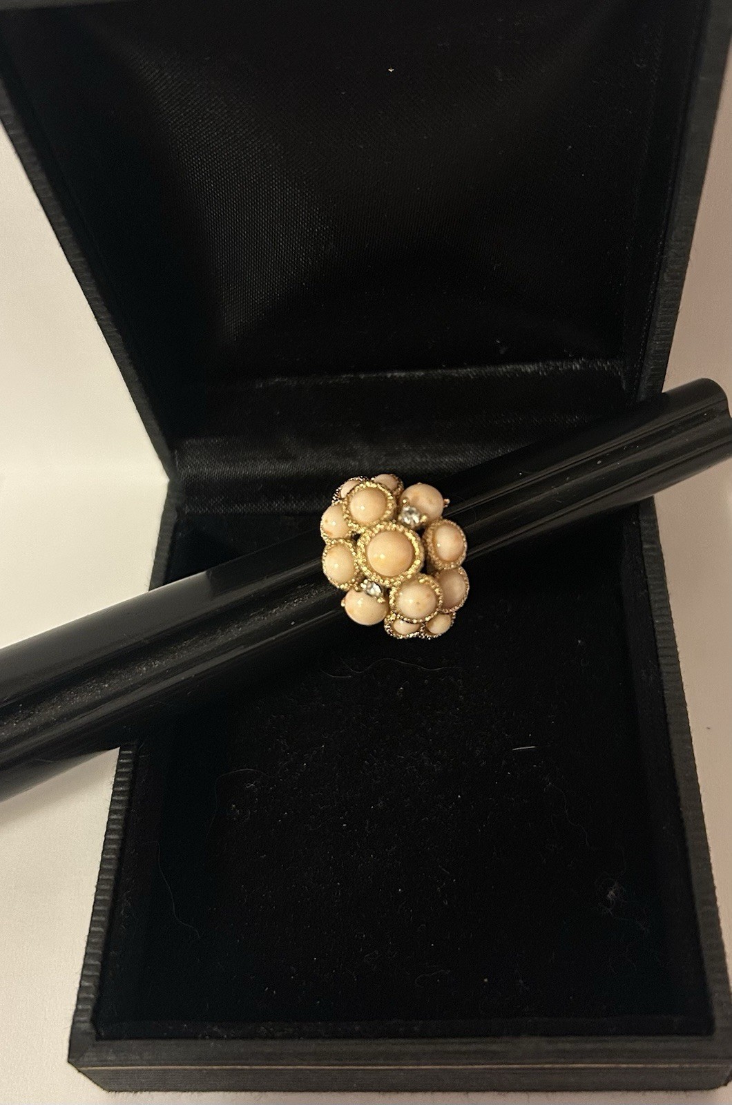 Avon Pink Coral Cab Cluster Rhinestone Gold t Adjustable Sz 4 #A6