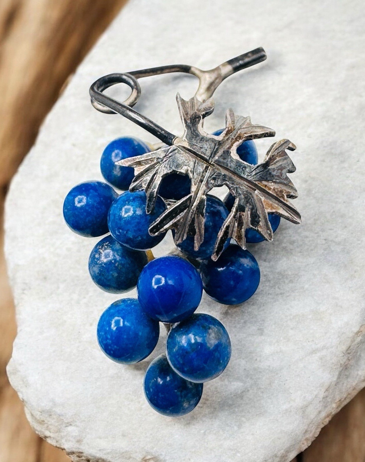 Vintage Silver Lapis Stone Grapes Leaf Pendant
