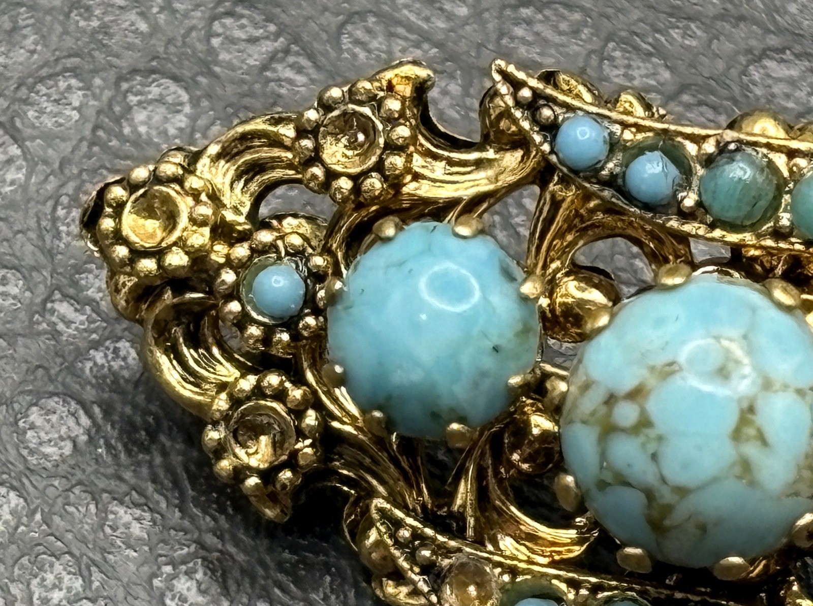 Vintage Victorian Revival Brooch Faux Turquoise Glass Cabochon Pin Ornate READ