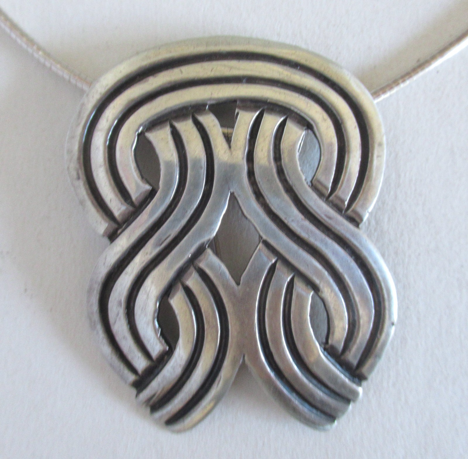 VINTAGE LOS CASTILLO MEXICO STERLING BROOCH PENDANT NECKLACE, 2.30″ PEND, 42 GRM