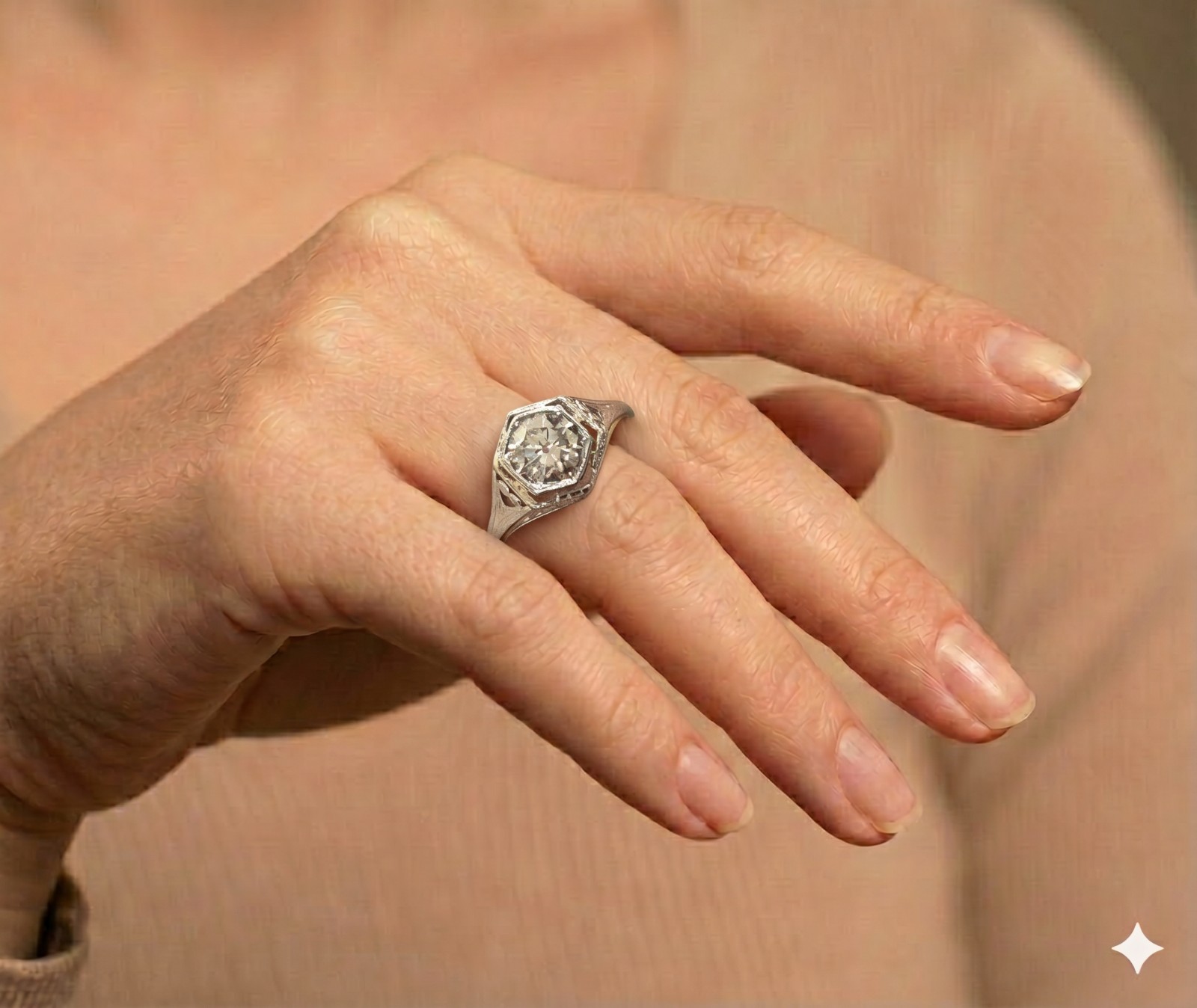 18k White Gold Vintage Engagement Ring 1.10ct.Euro Cut Round Champagne Diamond