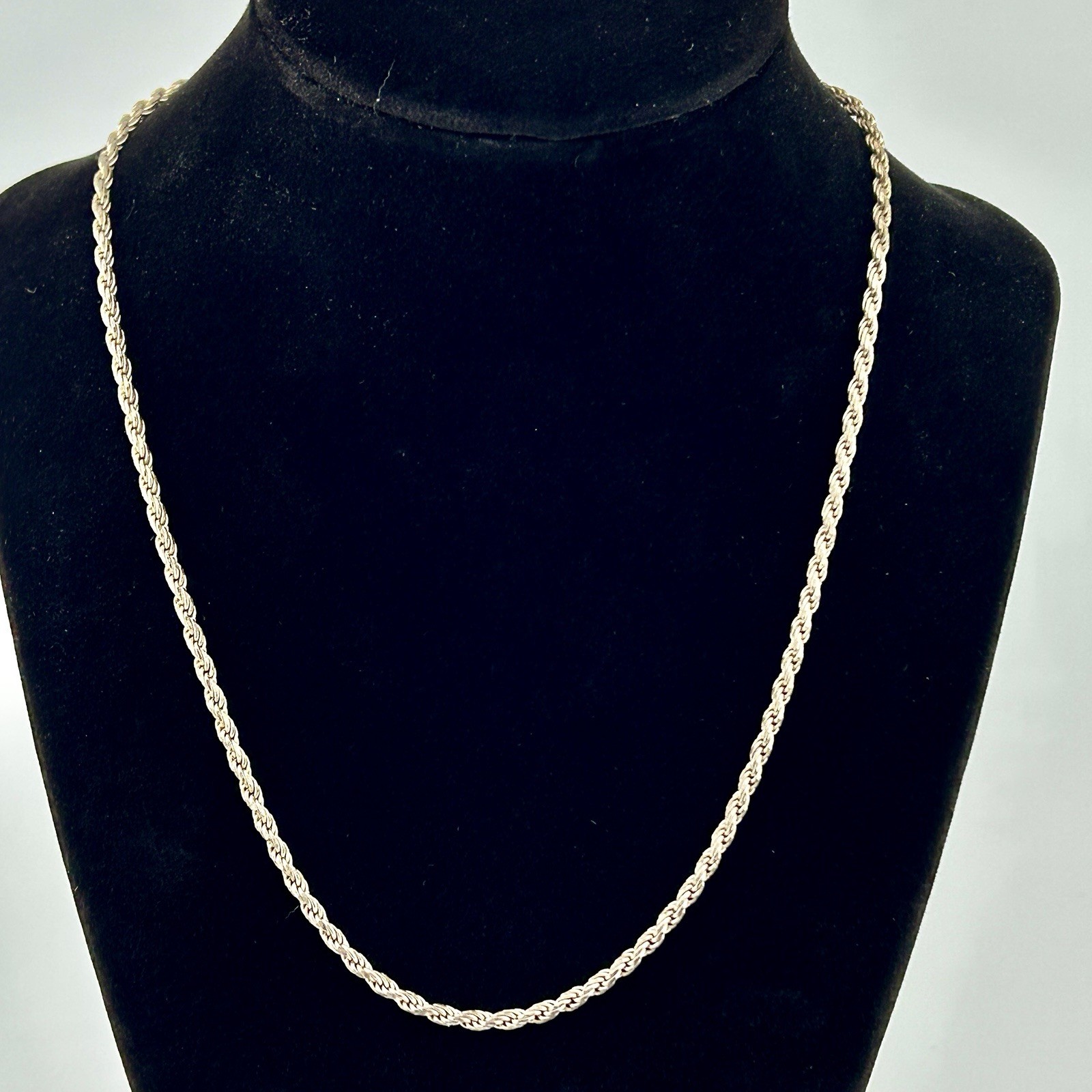 Sterling Wheat Spiga Silver Chain 925 Italy IJC 18″ 2.6mm 12g Spring Ring 80s