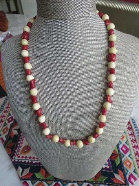 ANTIQUE GENUINE RED CORAL BEADS 14K NECKLACE