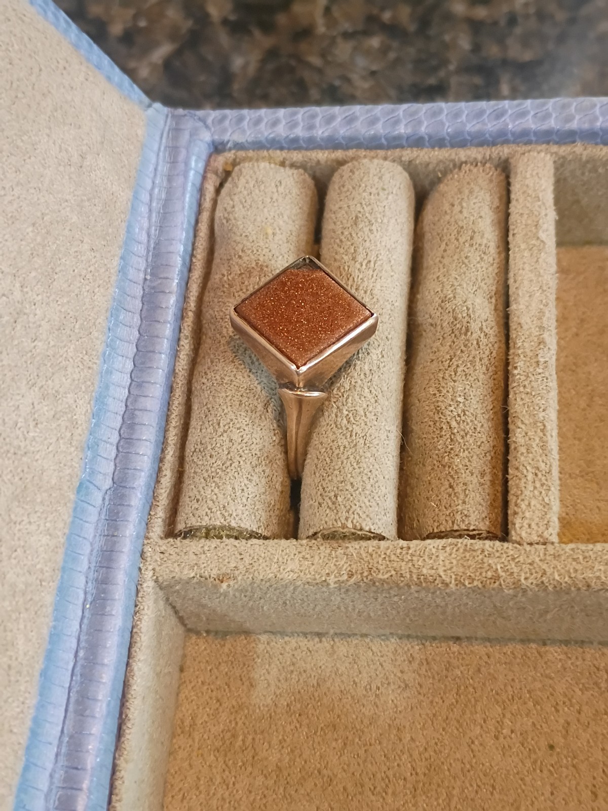 Antique Circa 1900 14K Yellow Gold And goldstone Ring Sz 9