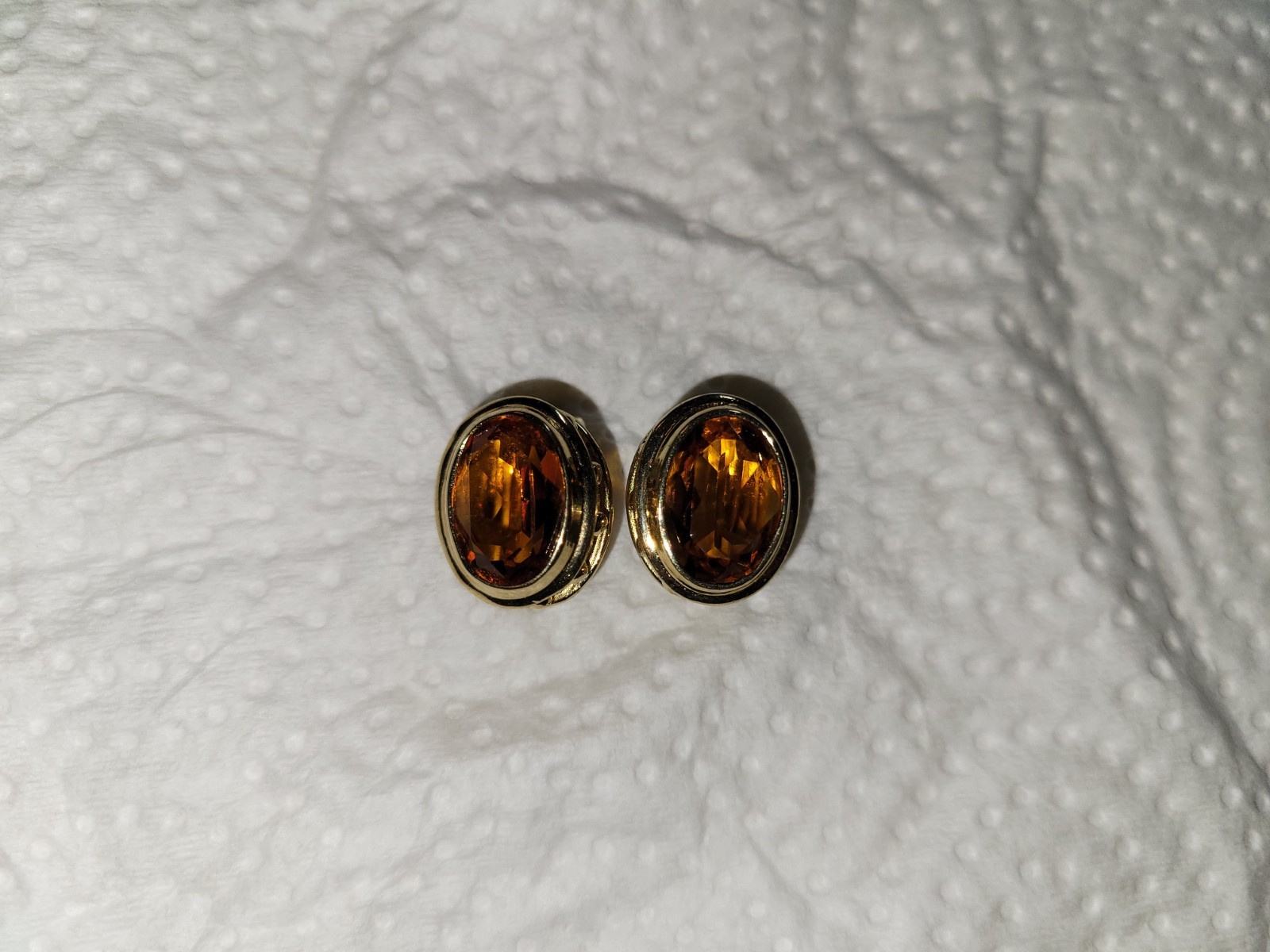 Vintage Citrine Clip On Earrings I Believe They Are Gold Plated Not Sure As-Is