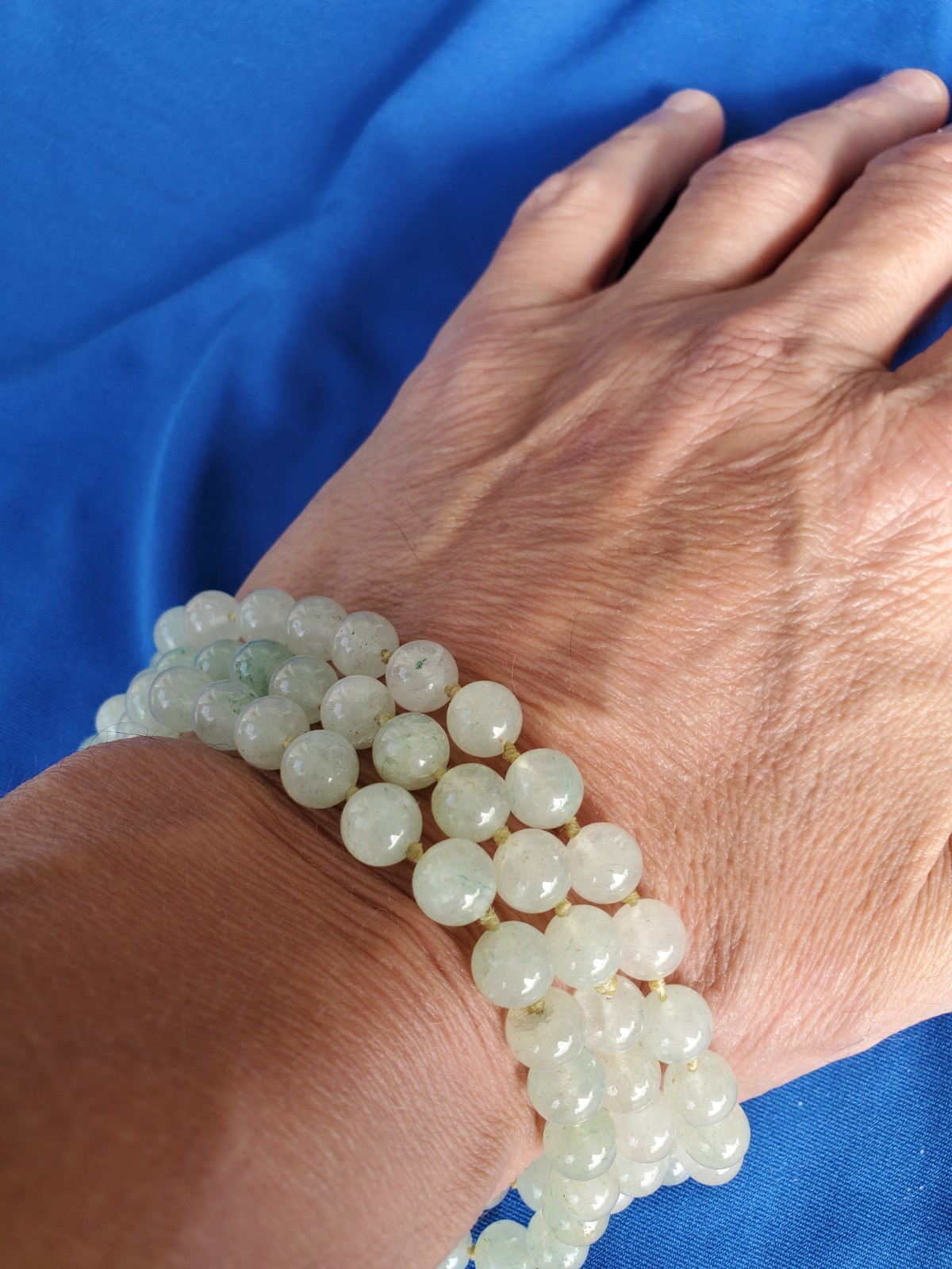 Original Old JADE White Green 8 Millimeters Deco Necklace Vintage 30″ inch Long
