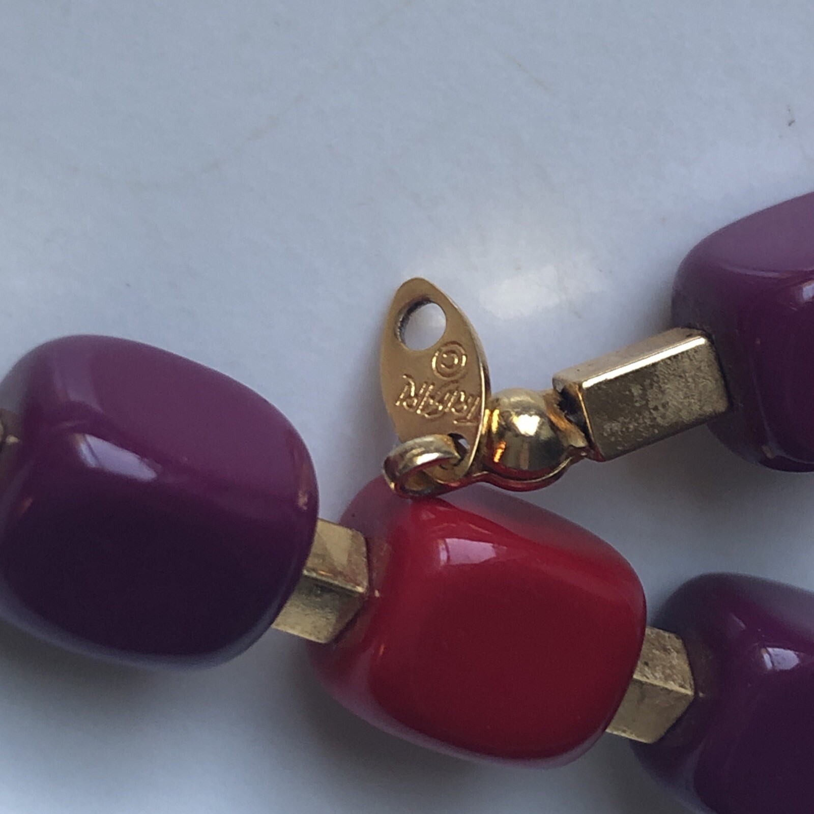 Pink Purple Red Necklace Gold Tone Signed 29” Rectangular Vtg Trifari